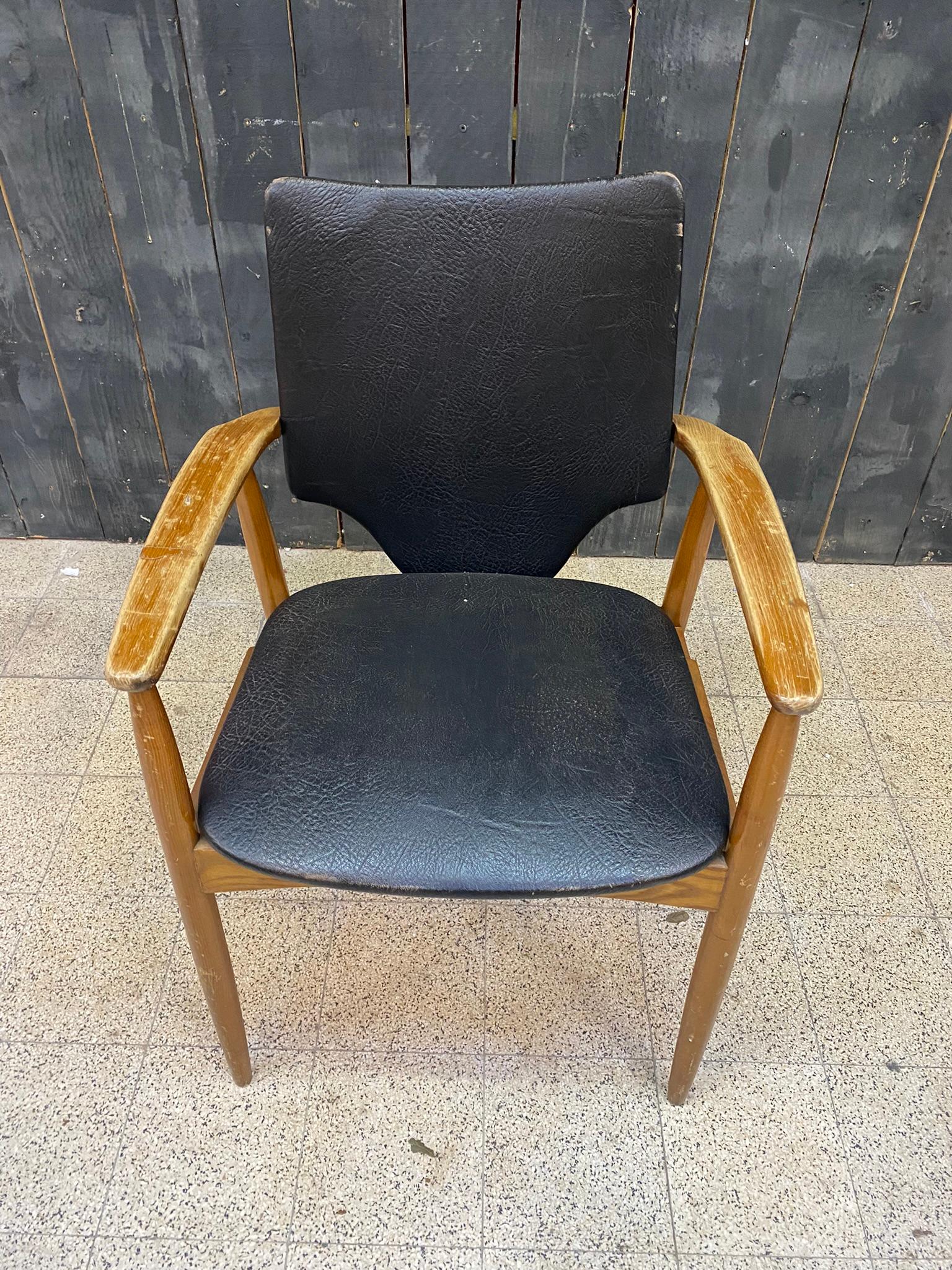 Mid-Century Modern French Reconstruction Armchair in Scandinavian Style, circa 1960 For Sale