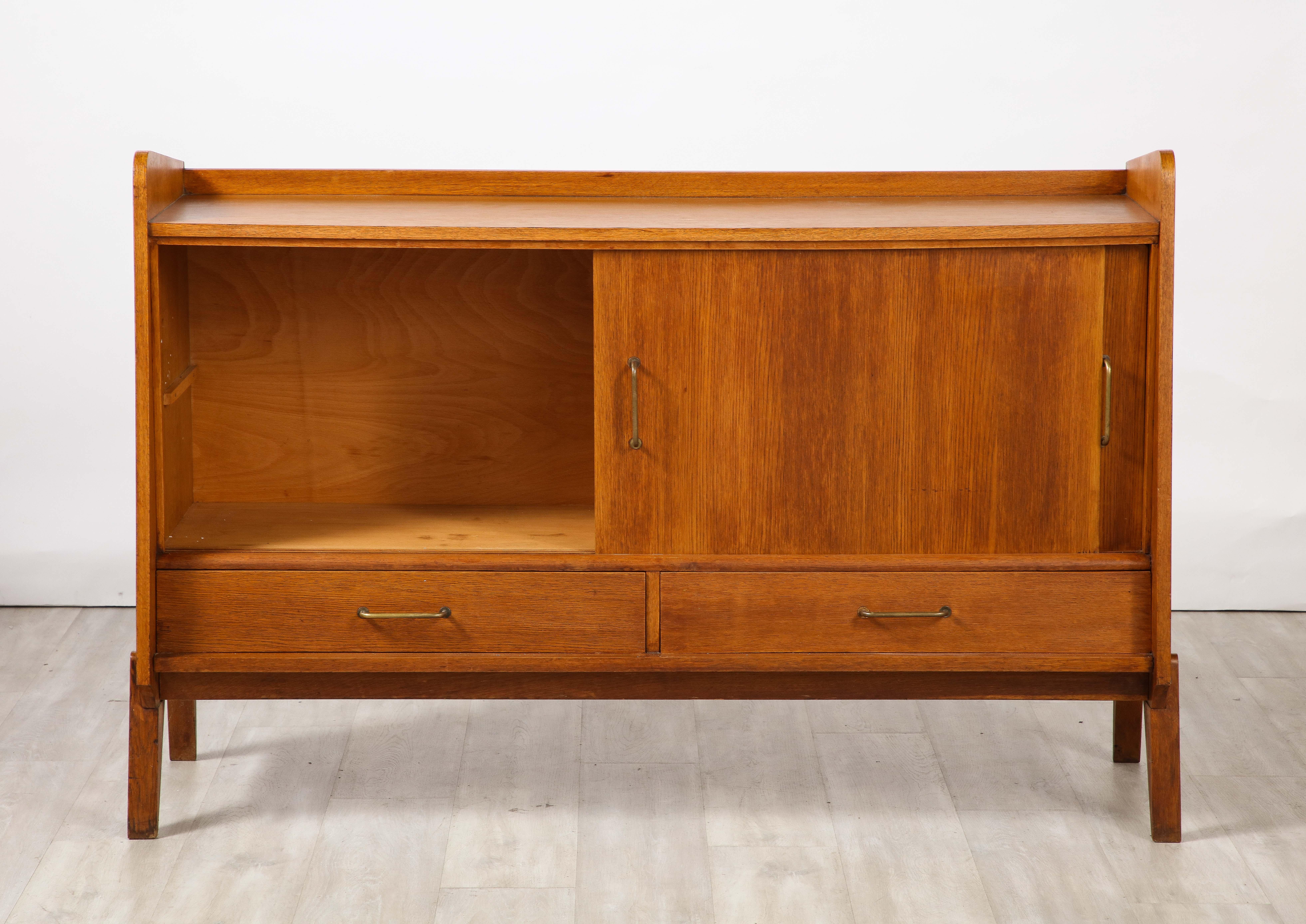 French Reconstruction Oak Cabinet, France, circa 1950 For Sale 3