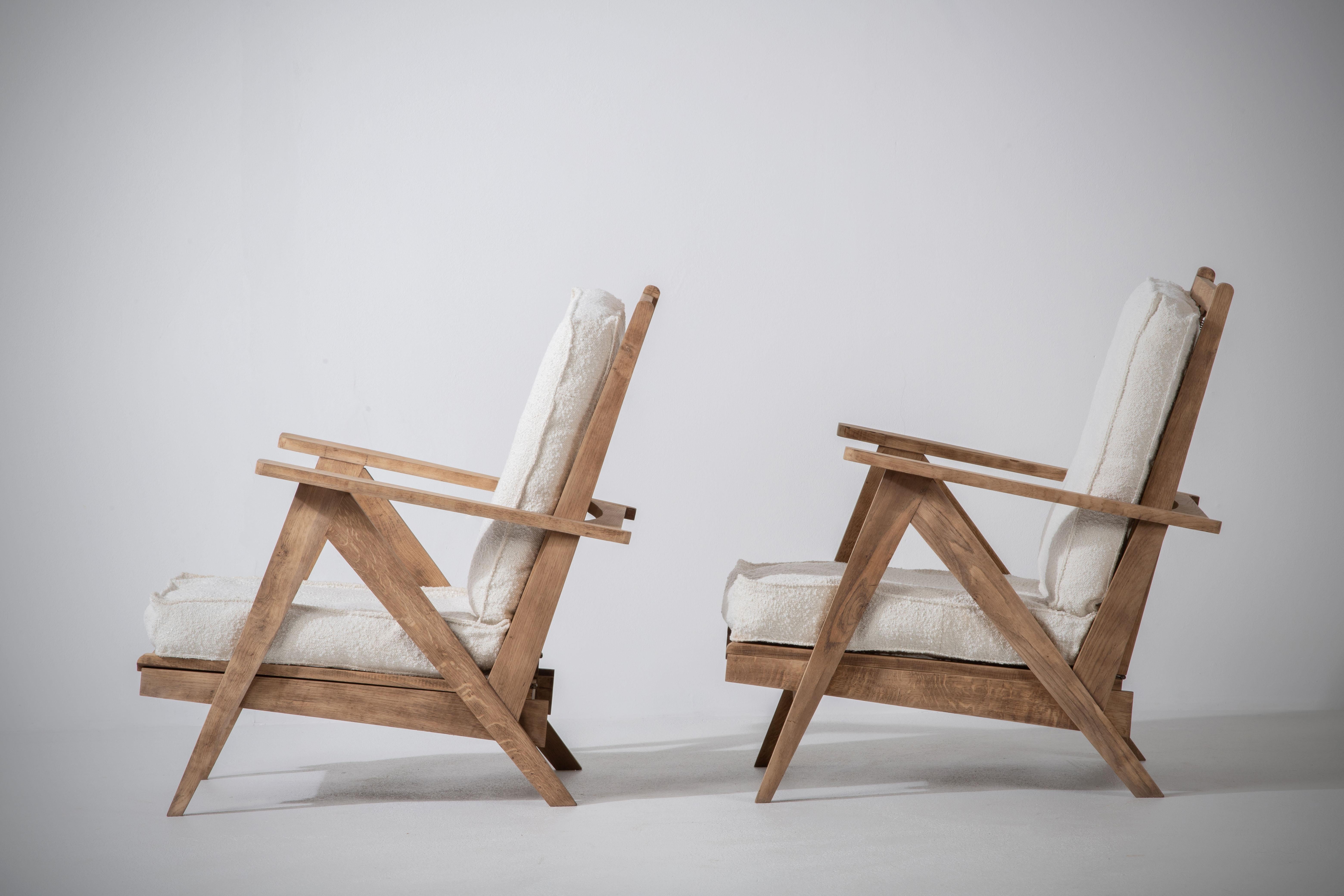 Französische Rekonstruktion Paar Lounge-Stühle im Angebot 9