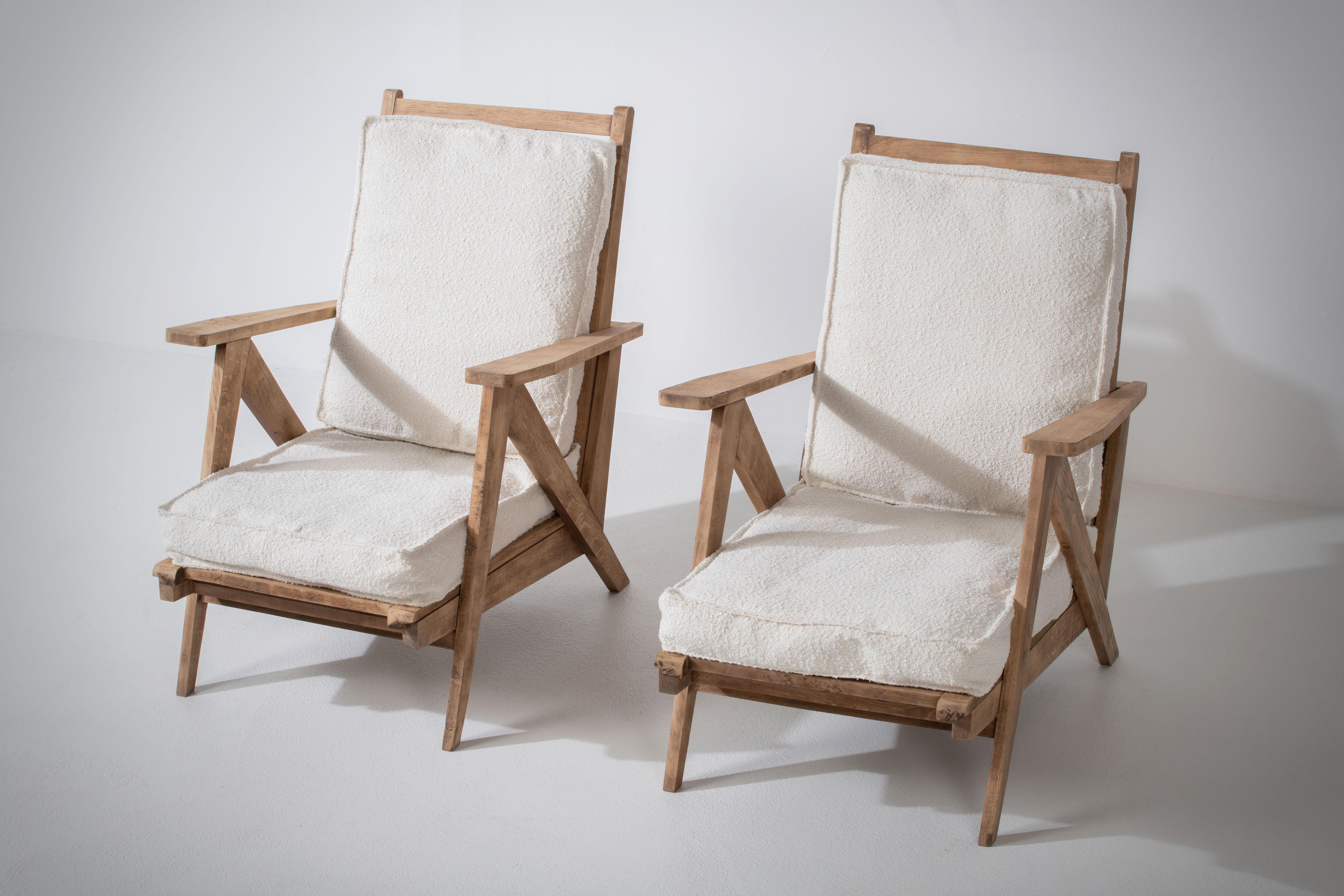 French Reconstruction Pair of Lounge Chairs In Good Condition For Sale In Wiesbaden, DE