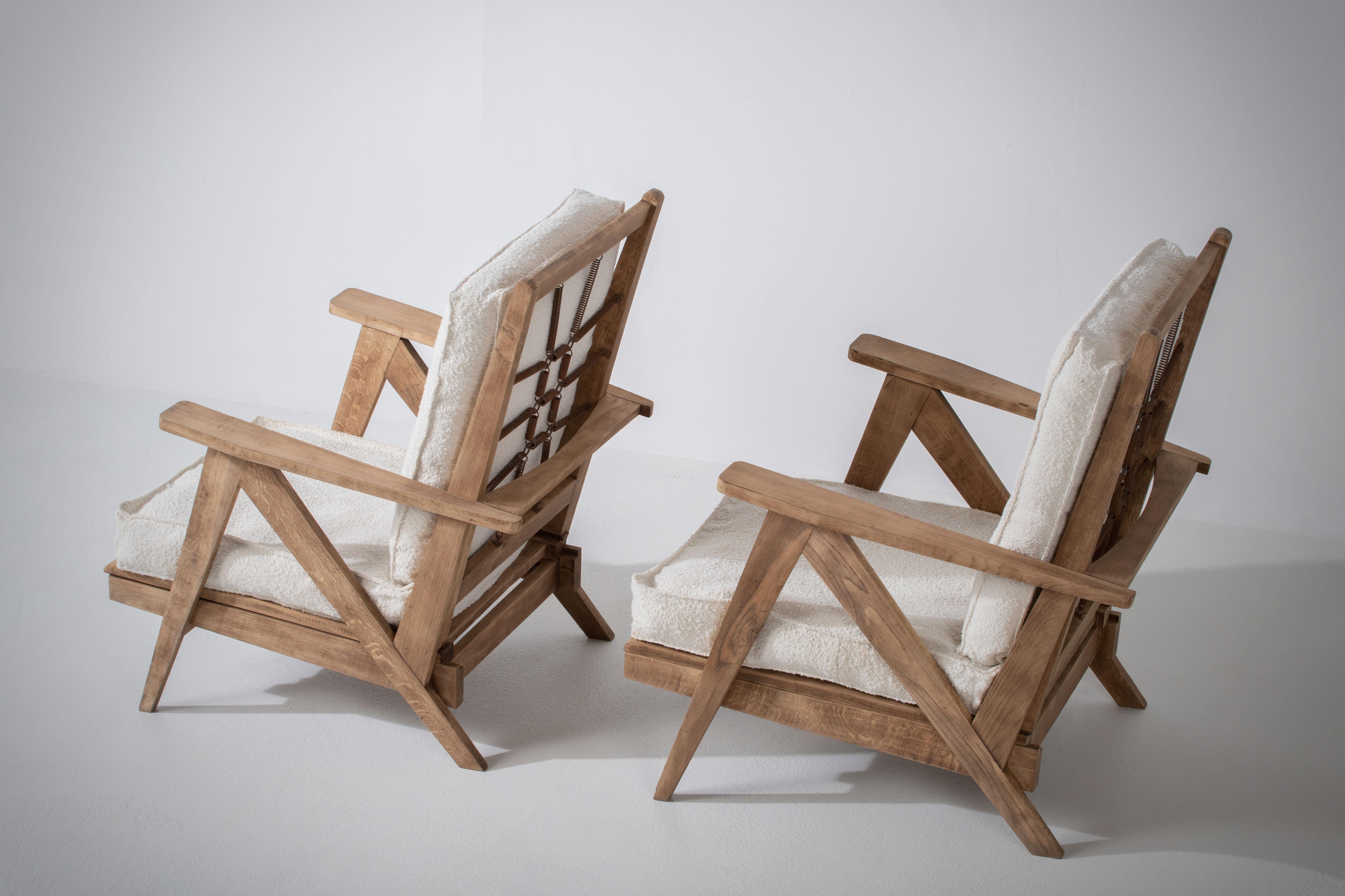 Französische Rekonstruktion Paar Lounge-Stühle im Angebot 3
