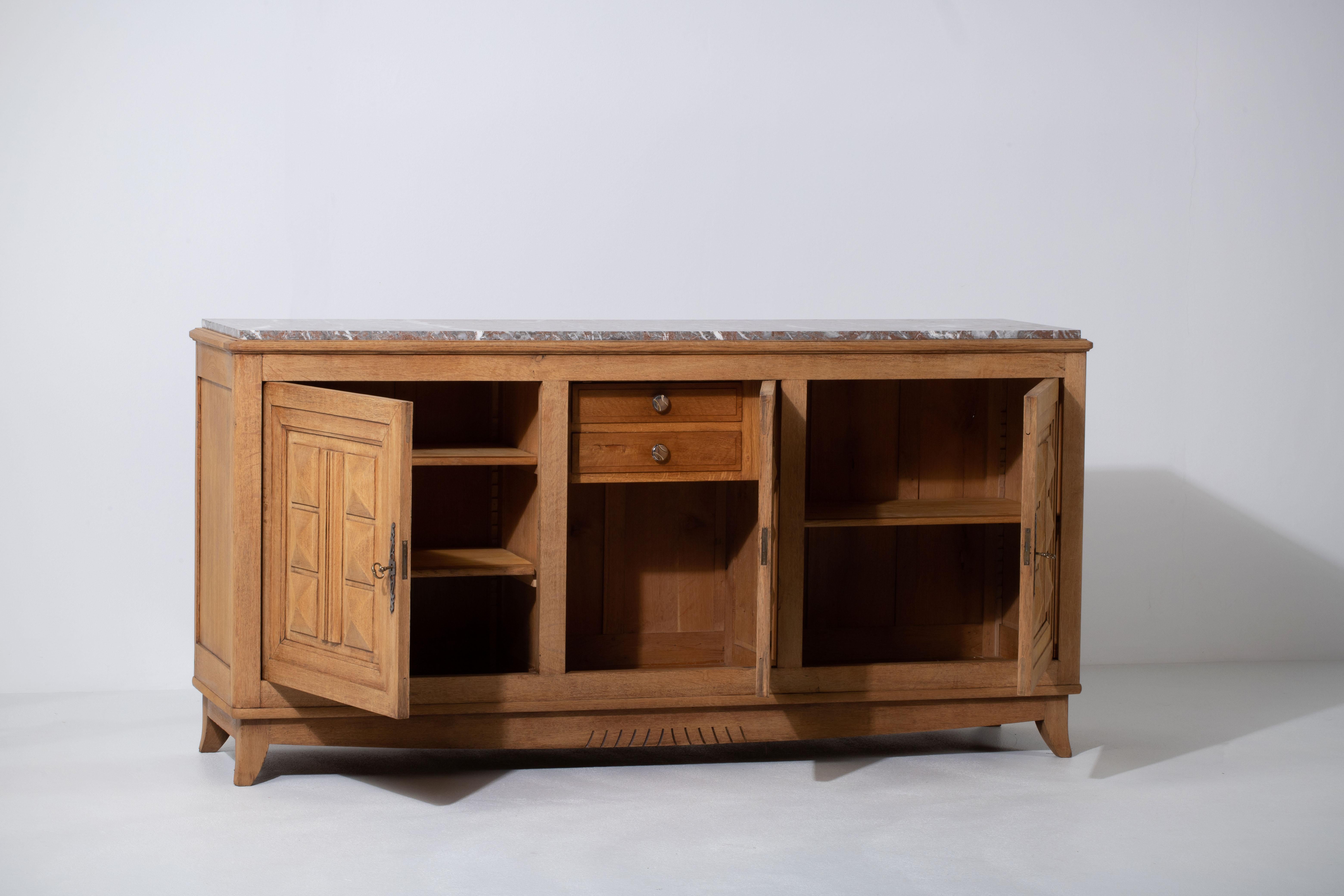 Armoire à deux portes de la Reconstruction française par René Gabriel 1