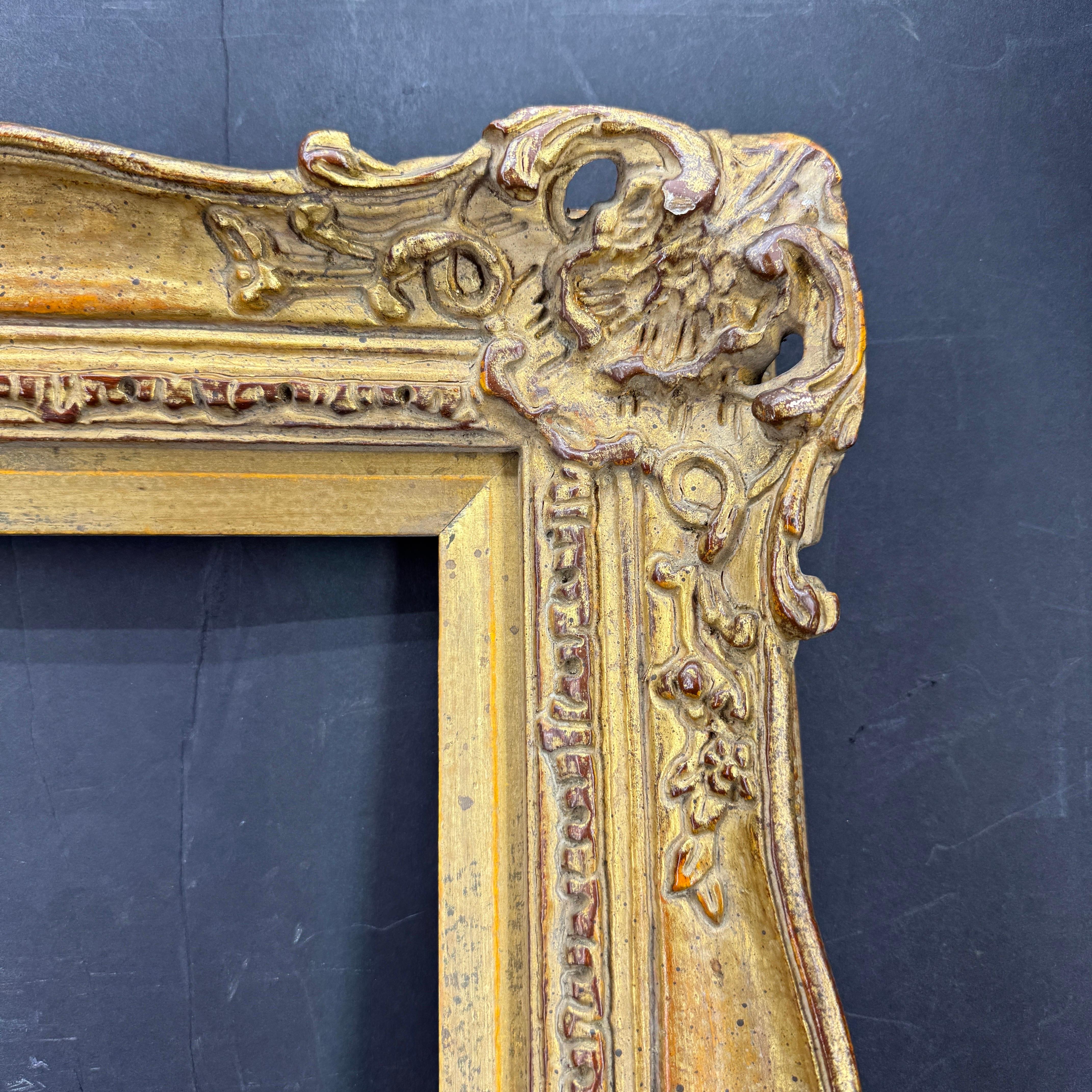 Marco de Arte Rectangular Francés Dorado en Estilo Rococó en venta 3