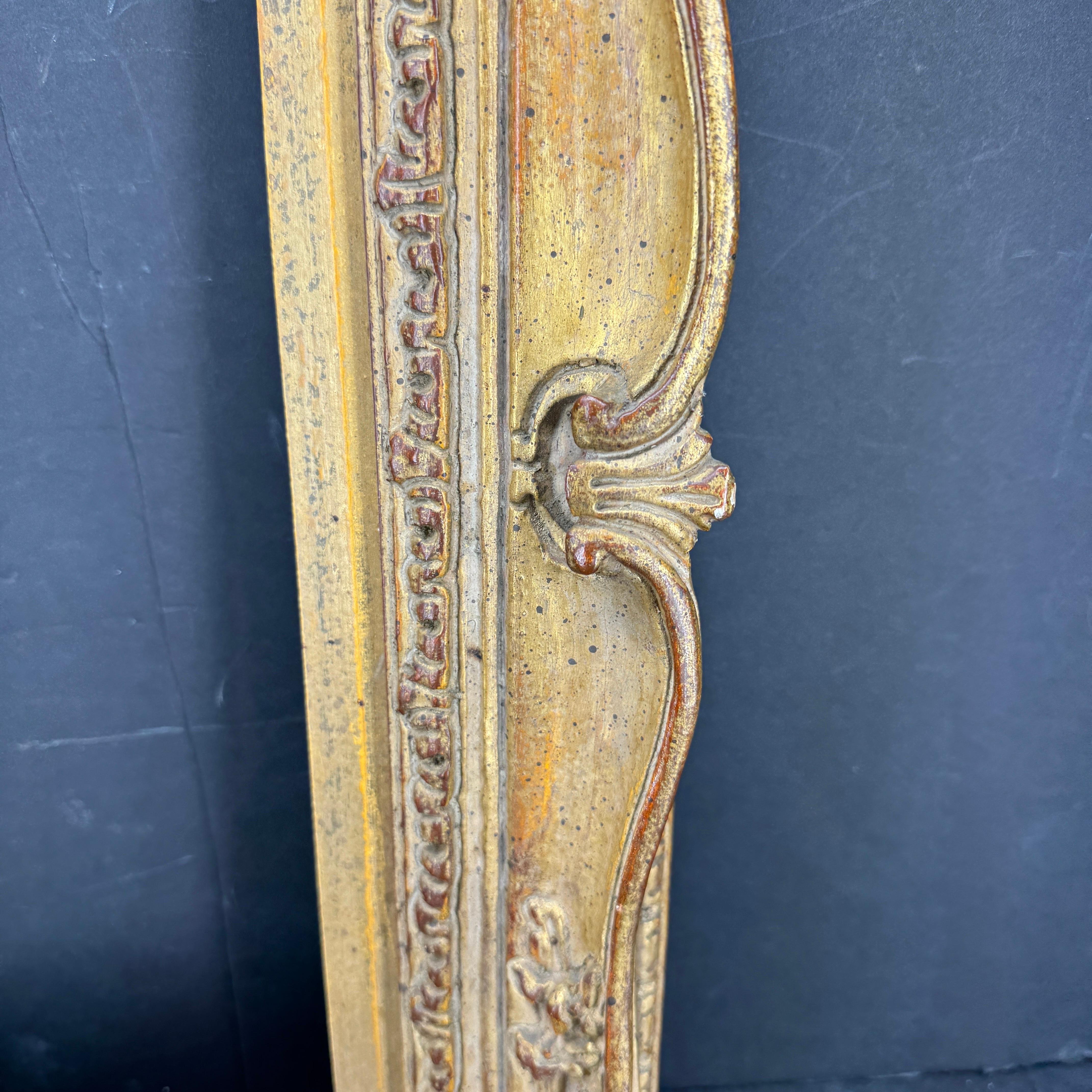 Marco de Arte Rectangular Francés Dorado en Estilo Rococó en venta 4