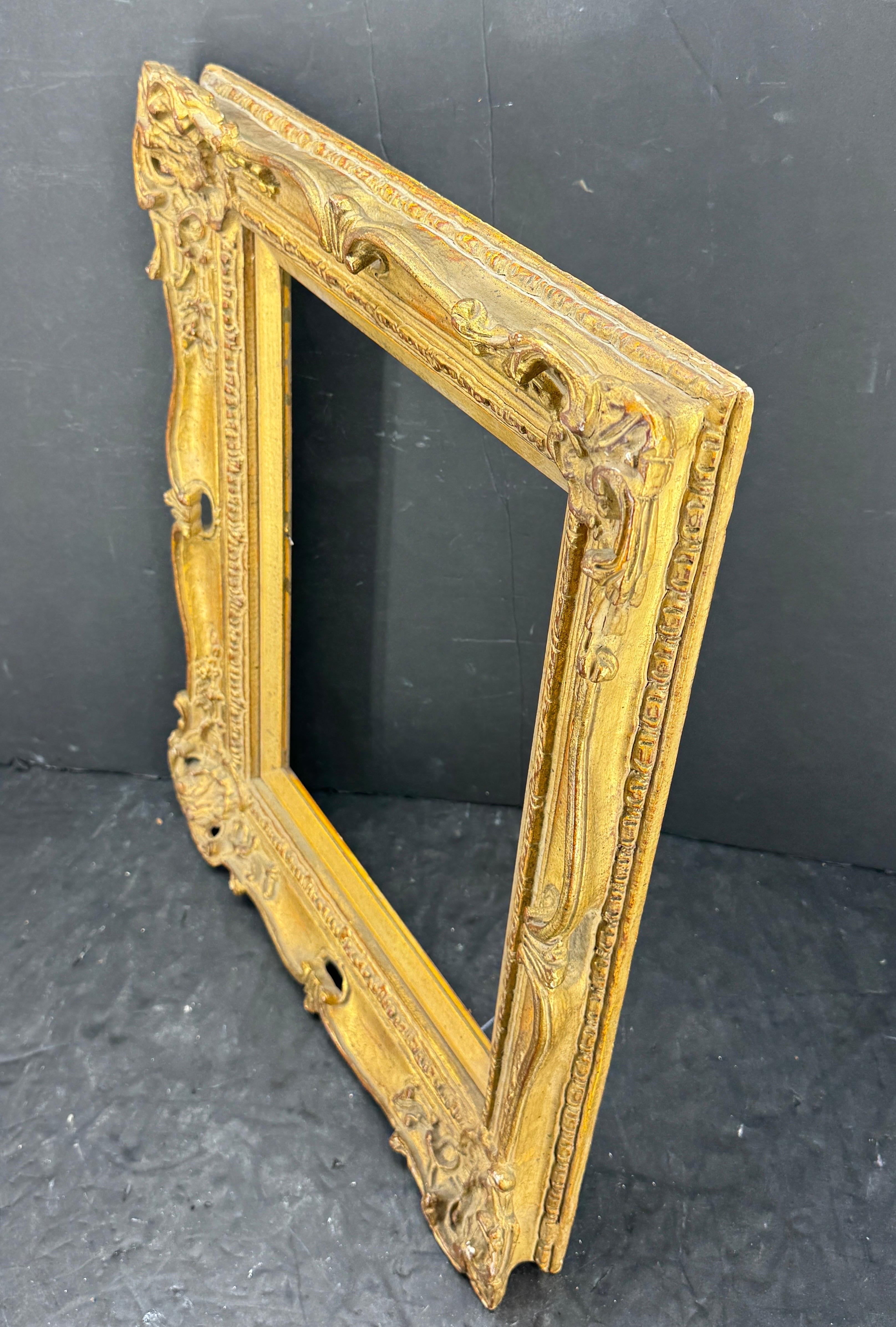 Marco de Arte Rectangular Francés Dorado en Estilo Rococó en venta 9