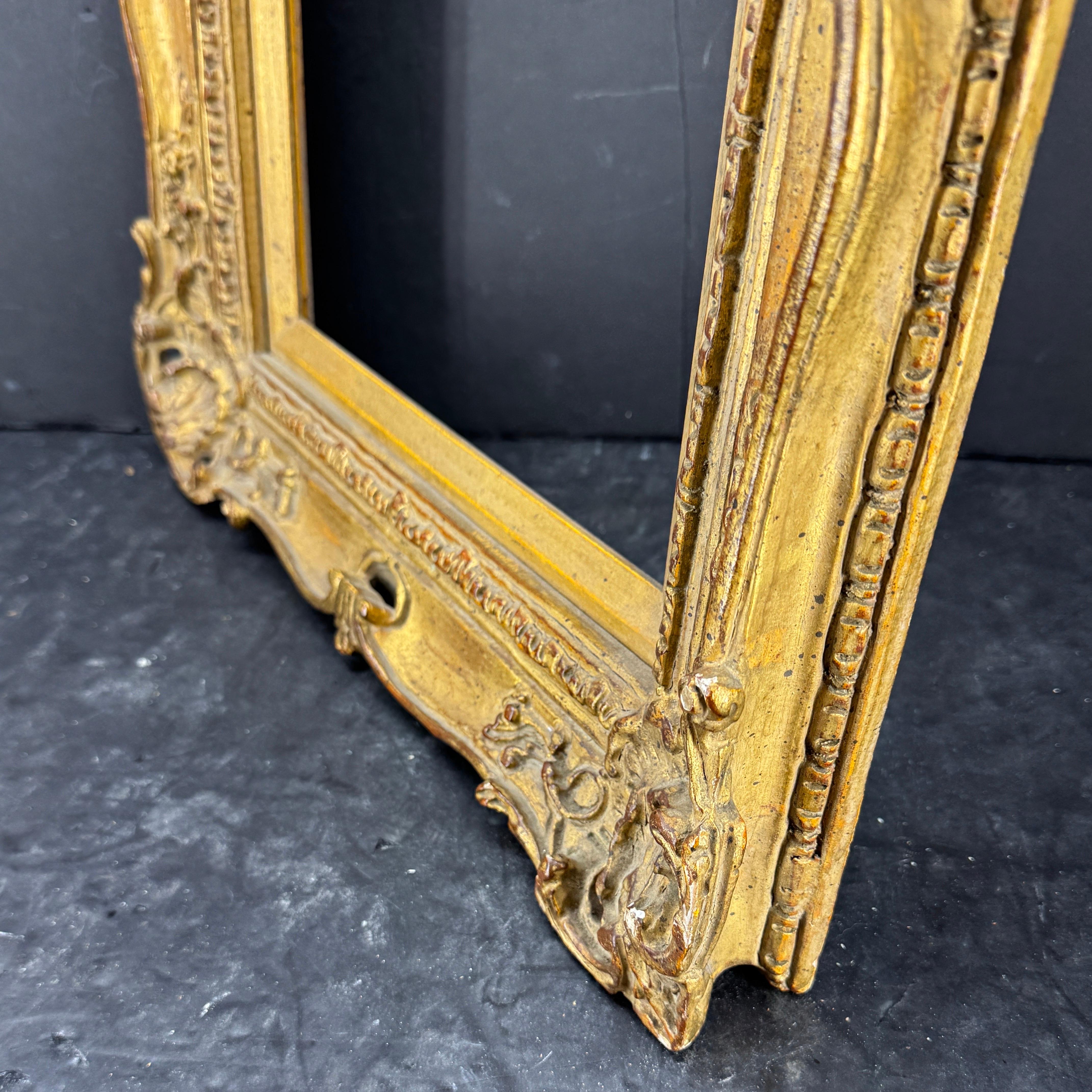 Marco de Arte Rectangular Francés Dorado en Estilo Rococó en venta 13