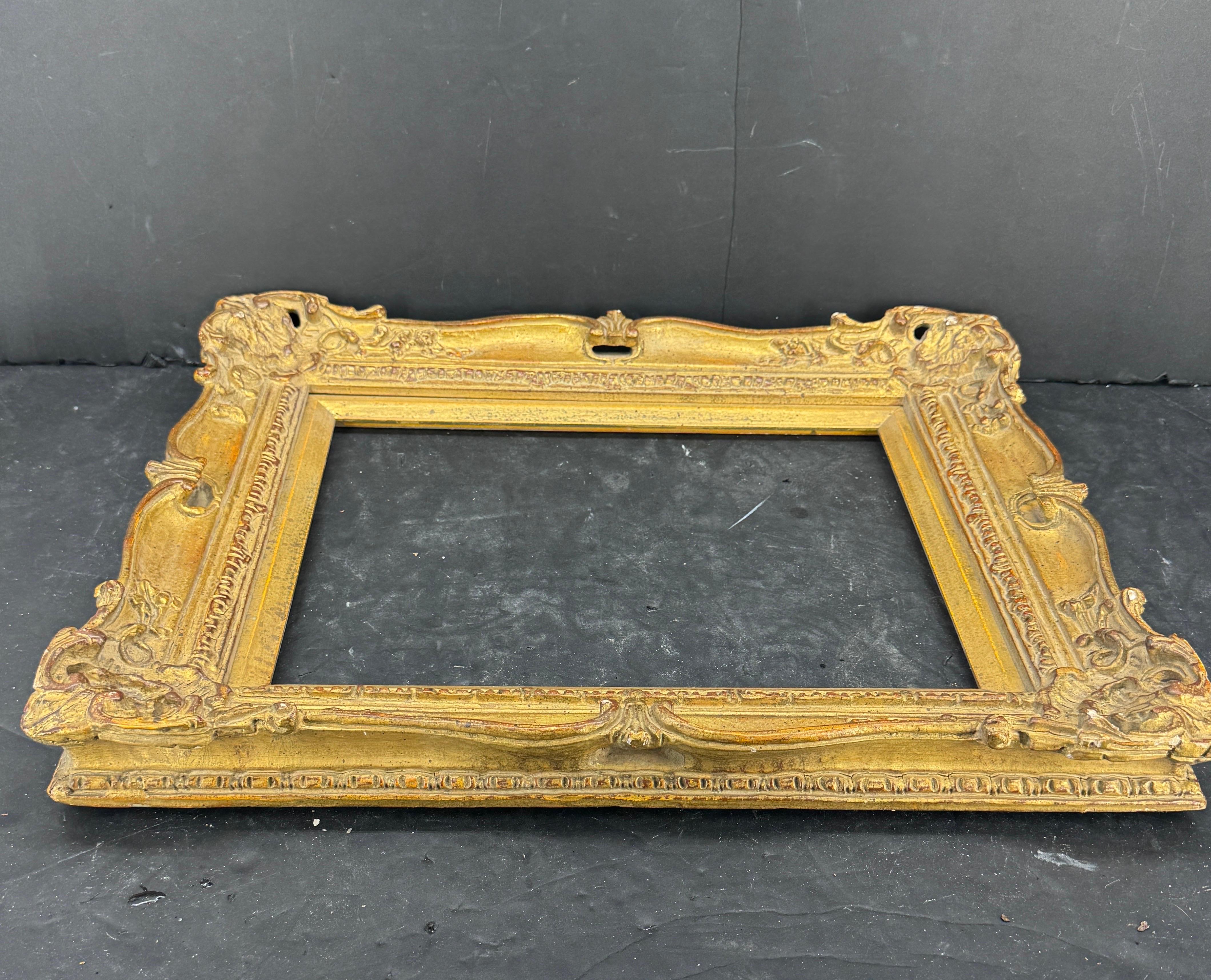 Marco de Arte Rectangular Francés Dorado en Estilo Rococó Oro en venta