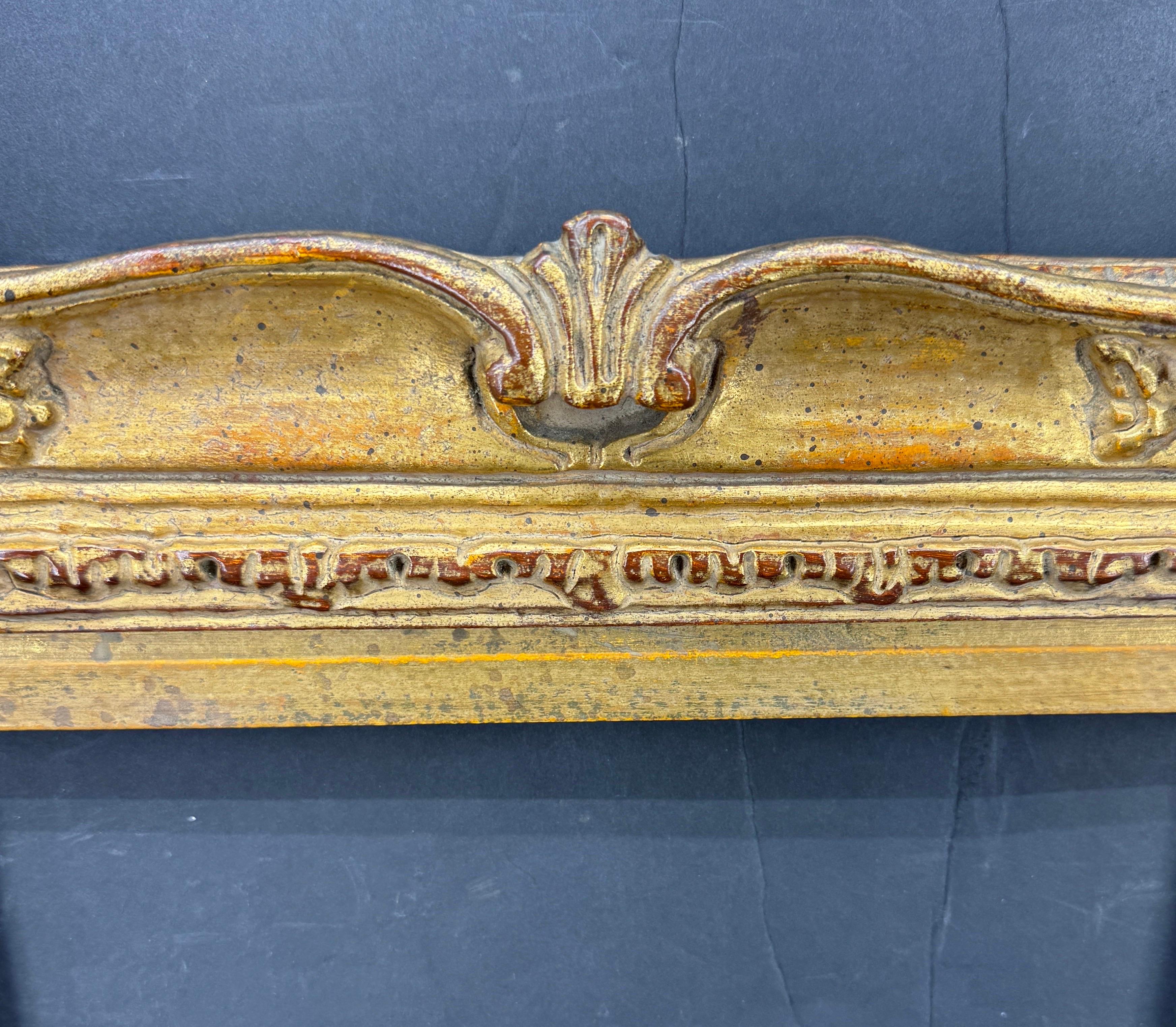 Marco de Arte Rectangular Francés Dorado en Estilo Rococó en venta 2