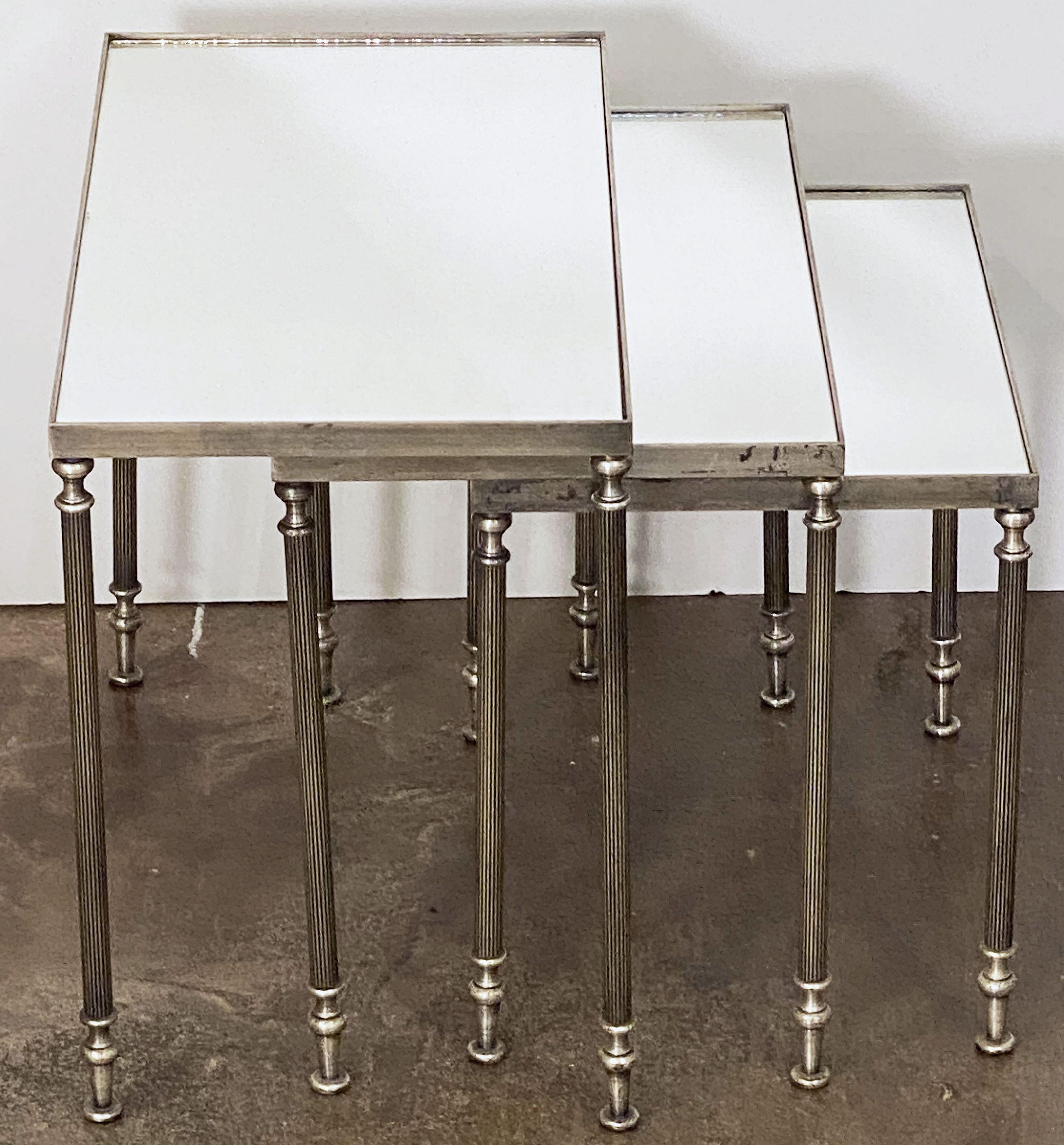 French Rectangular Nesting Tables with Mirrored Glass Tops For Sale 9