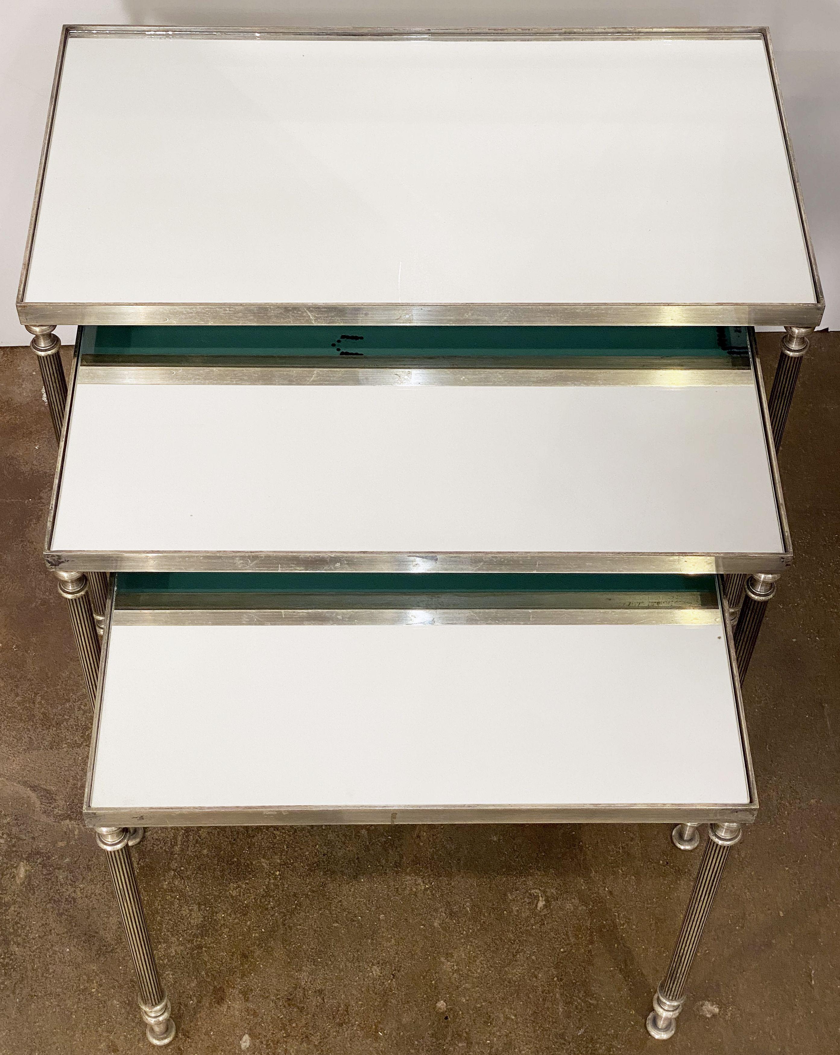 French Rectangular Nesting Tables with Mirrored Glass Tops In Good Condition For Sale In Austin, TX