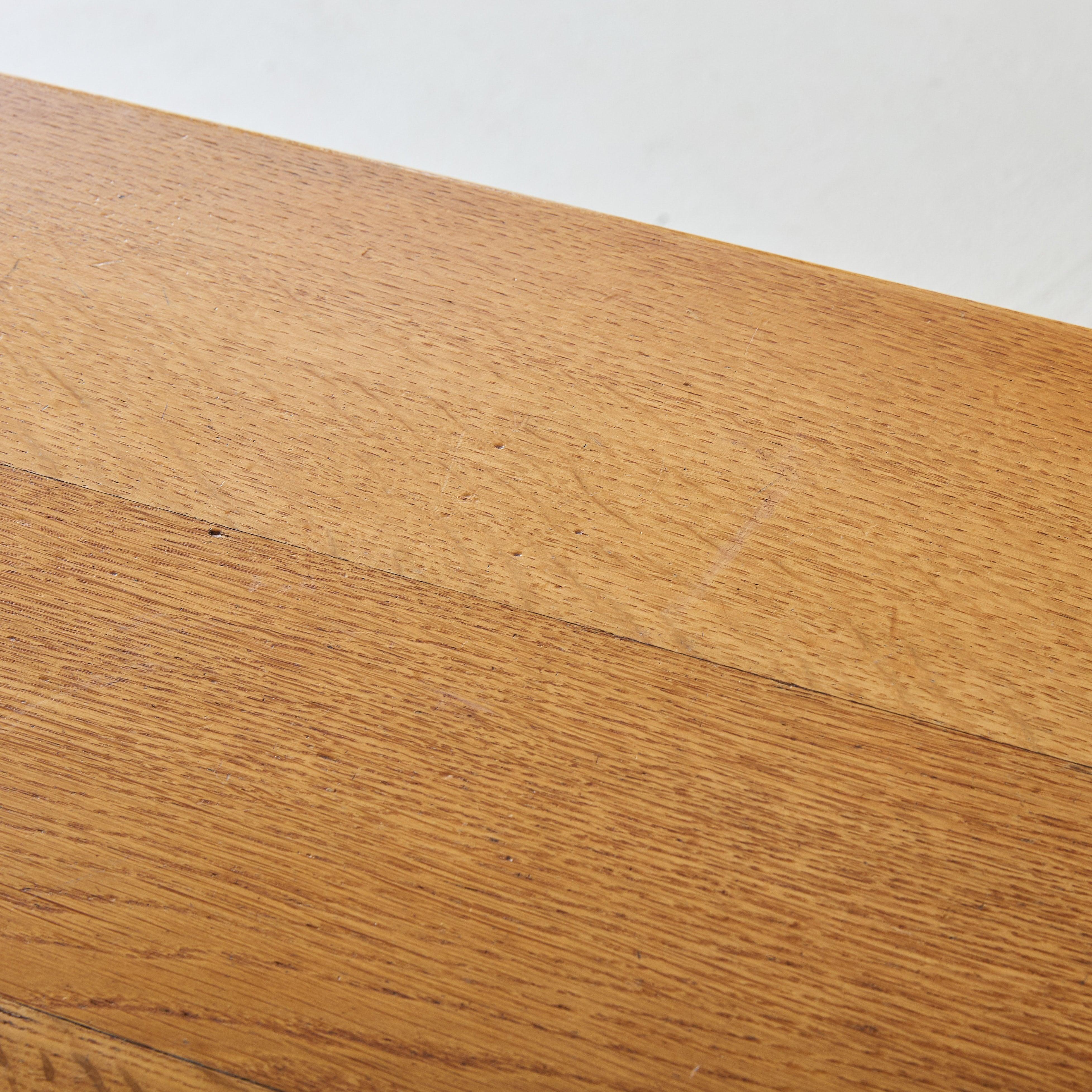 French Rectangular Oak Dining Table with Stretcher Base, 1960s en vente 1