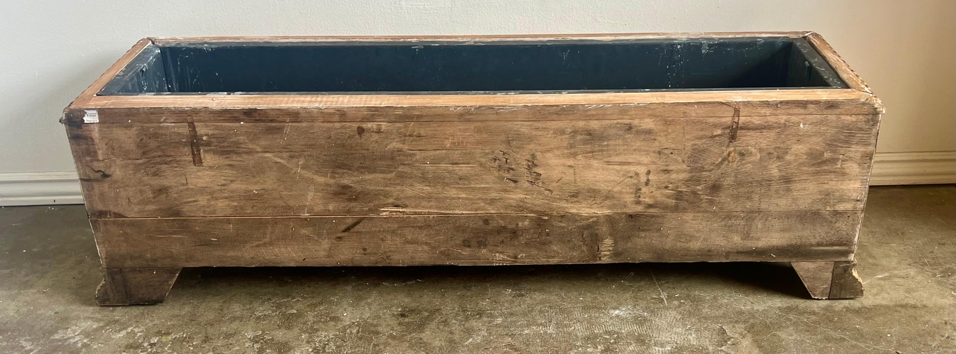 French Rectangular Shaped Carved Wood Planter w/ Liner For Sale 5