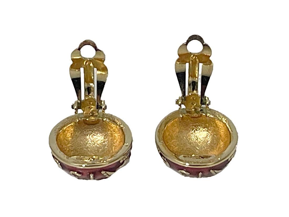 Französische rote und goldfarbene Ohrclips von Nina Ricci, 1980er Jahre im Angebot 1