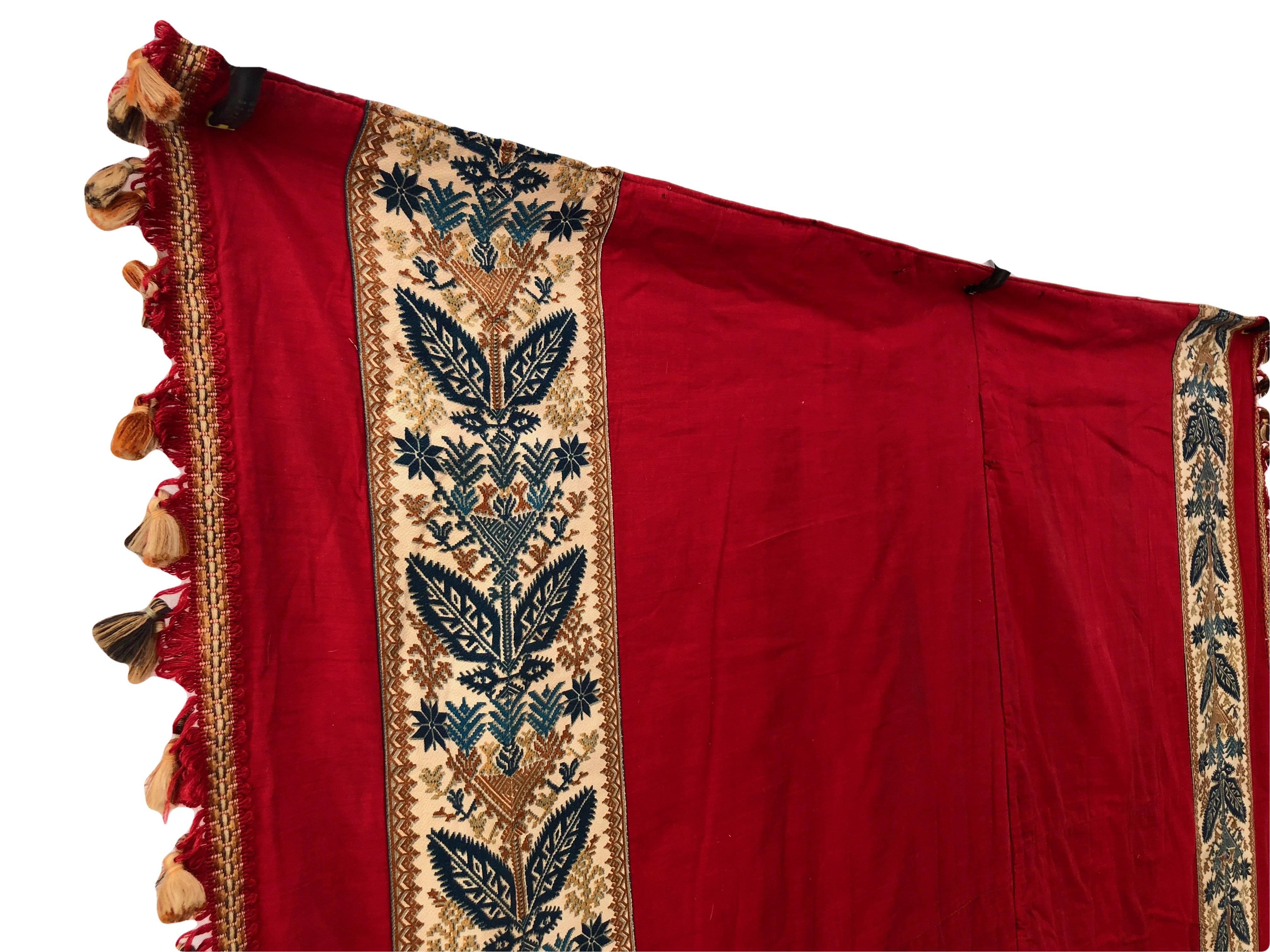 Eight Pieces French Red Cotton Padded Curtains with Wide Weaved Trim and Tassels For Sale 9