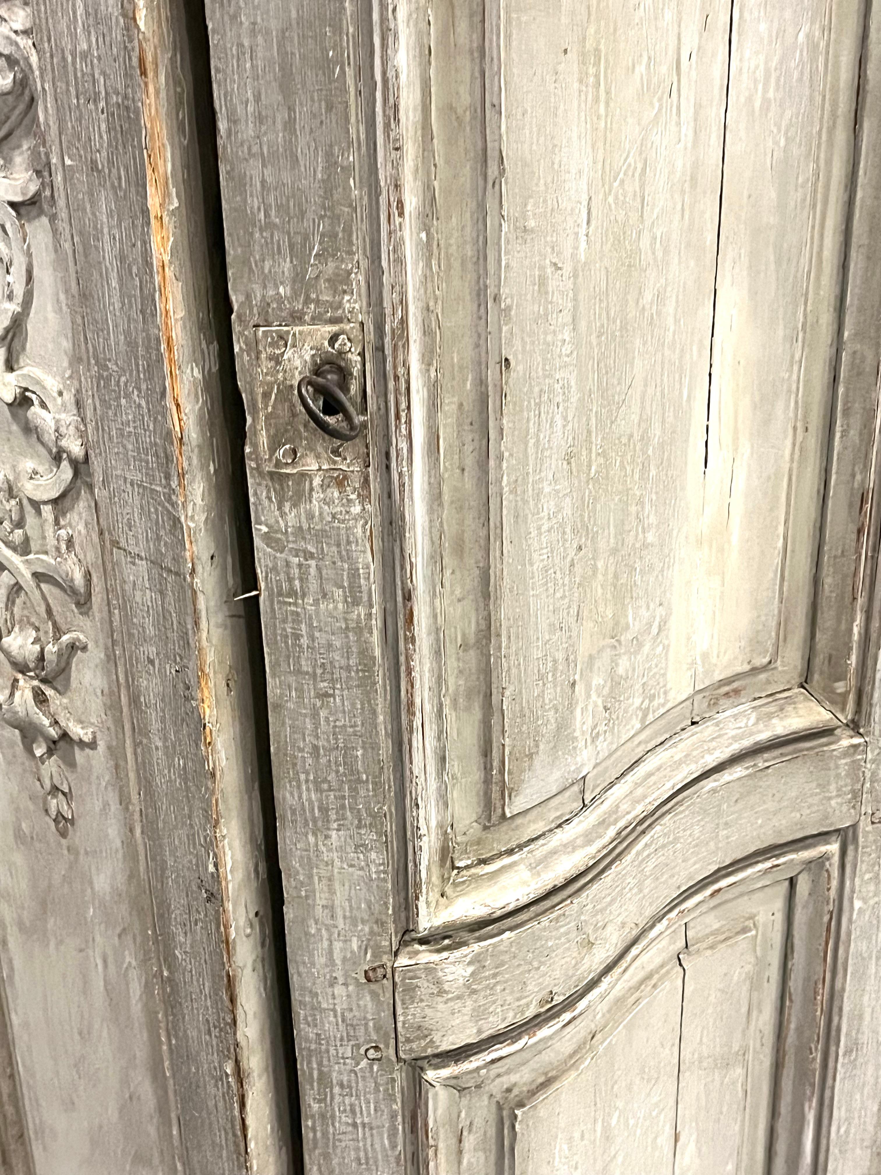 French Régence  Biblioteque, Early 18th Century For Sale 15