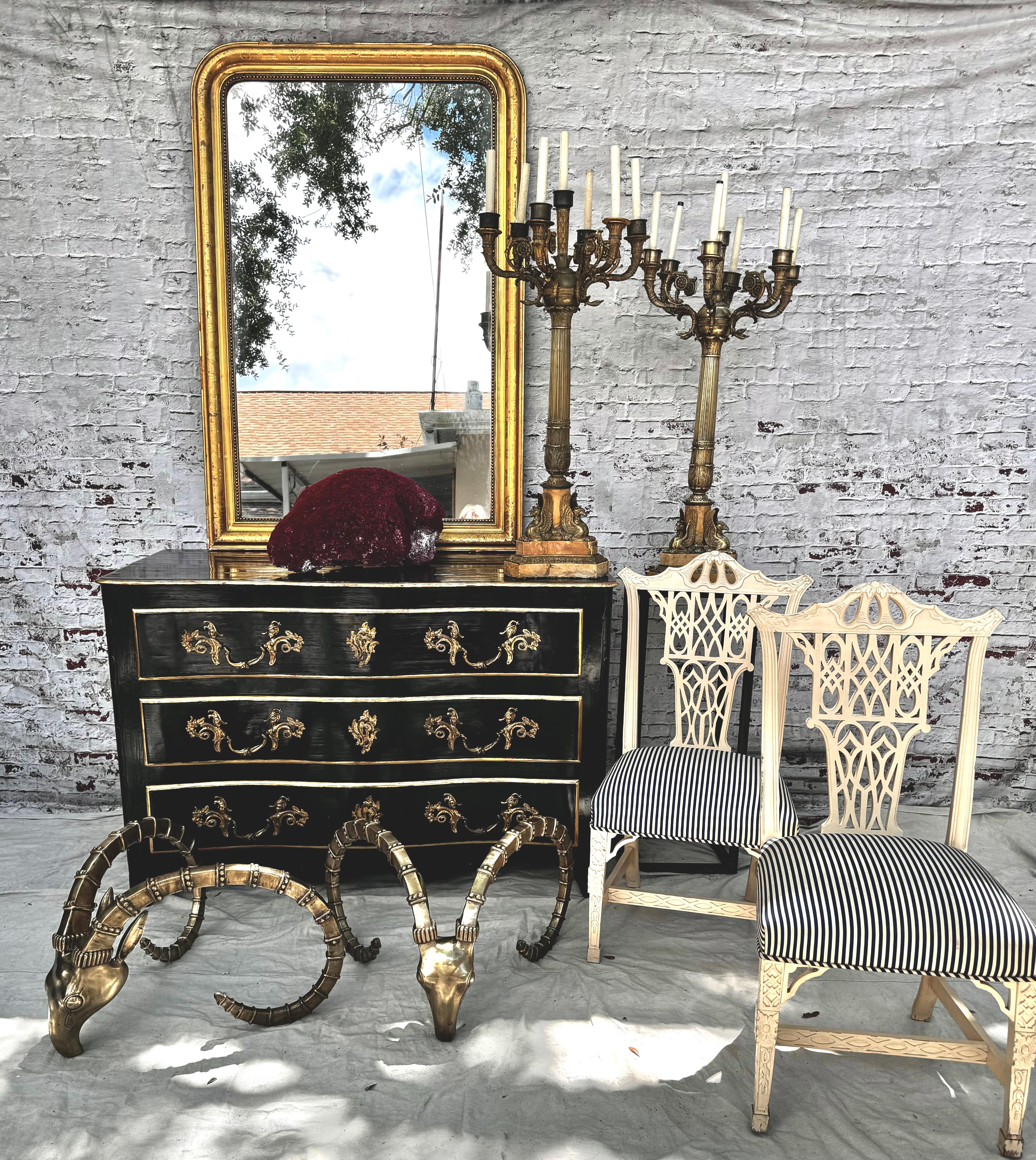 French Regence Black Lacquer Ormolou Mounted Gilded Serpentine Front Commode 7