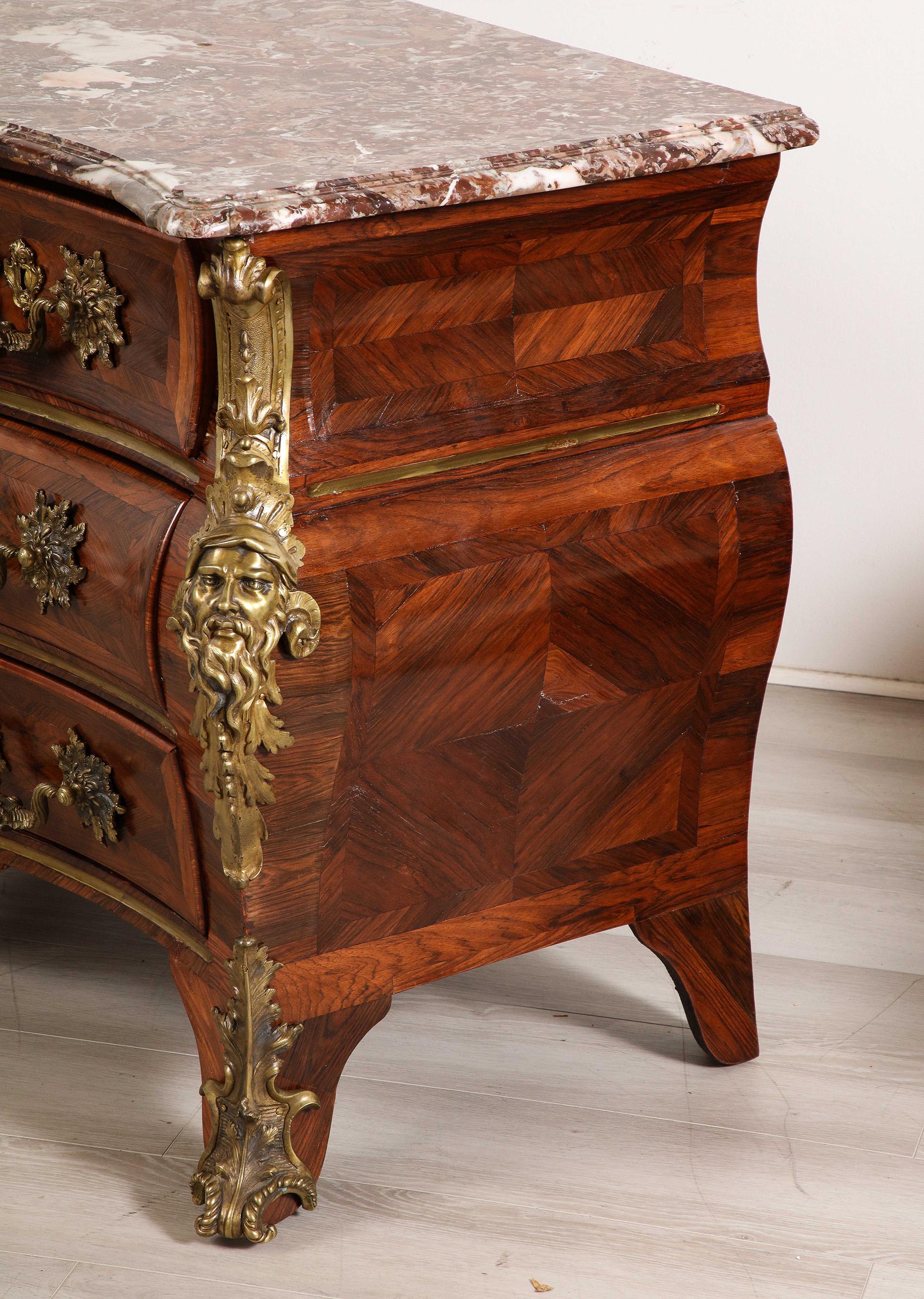 French Régence Bronze Mounted Rosewood Commode For Sale 4