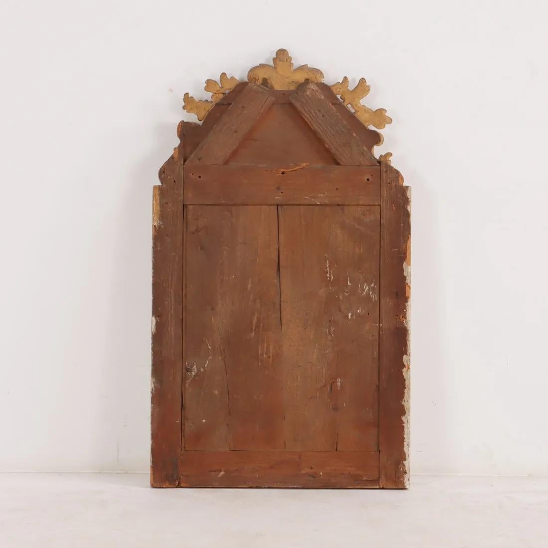 Espejo francés de la Regencia pintado y dorado, hacia 1780. en venta 3