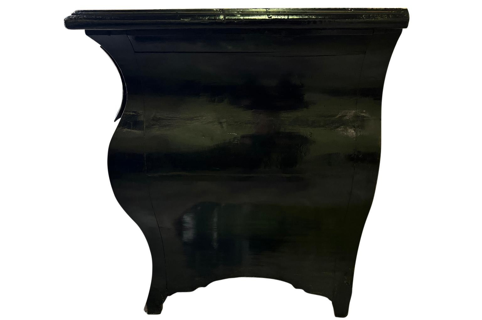 Commode Bombe del periodo Regence francese in vendita 6