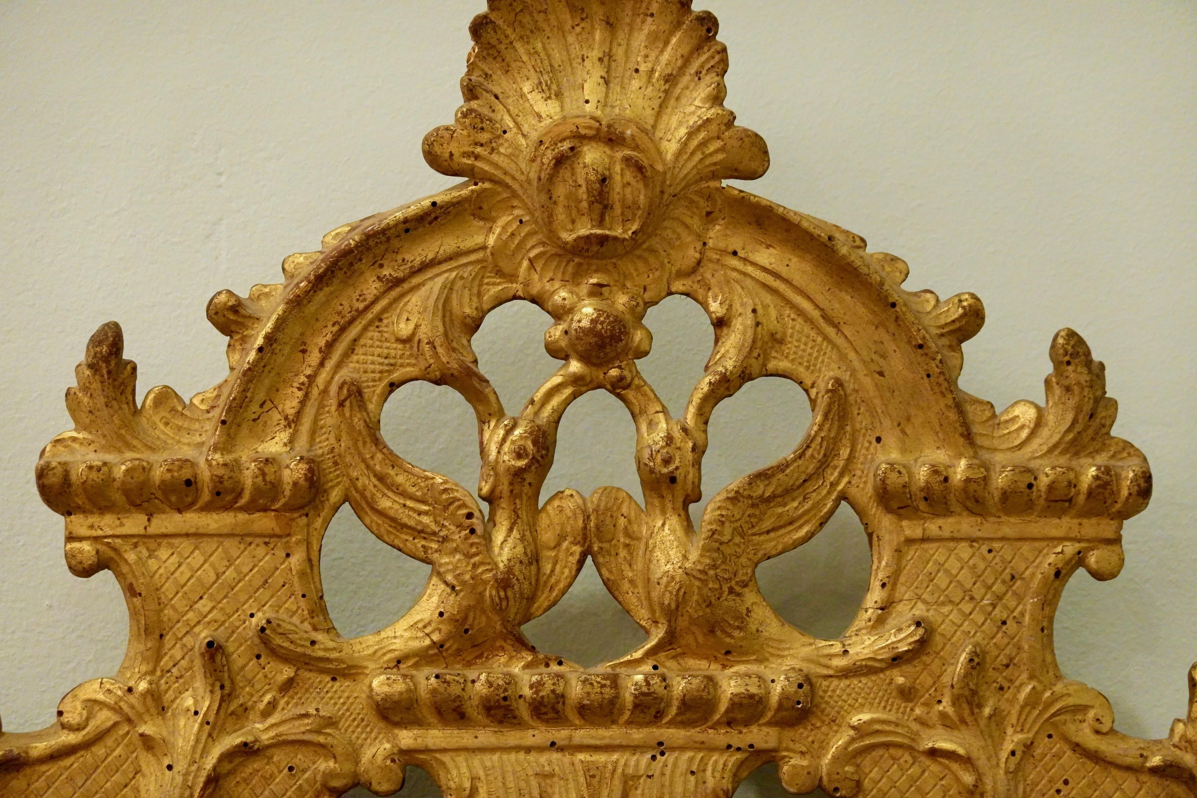 18th Century French Regence Period Giltwood Mirror with Birds, Scallop Shell and Flowers For Sale