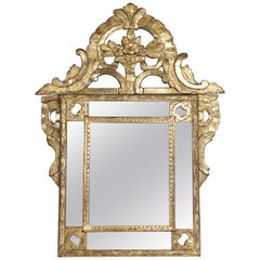 French Regence Period, Hand Carved Gilt-Wood Front-Top Mirror, circa 1715-1723