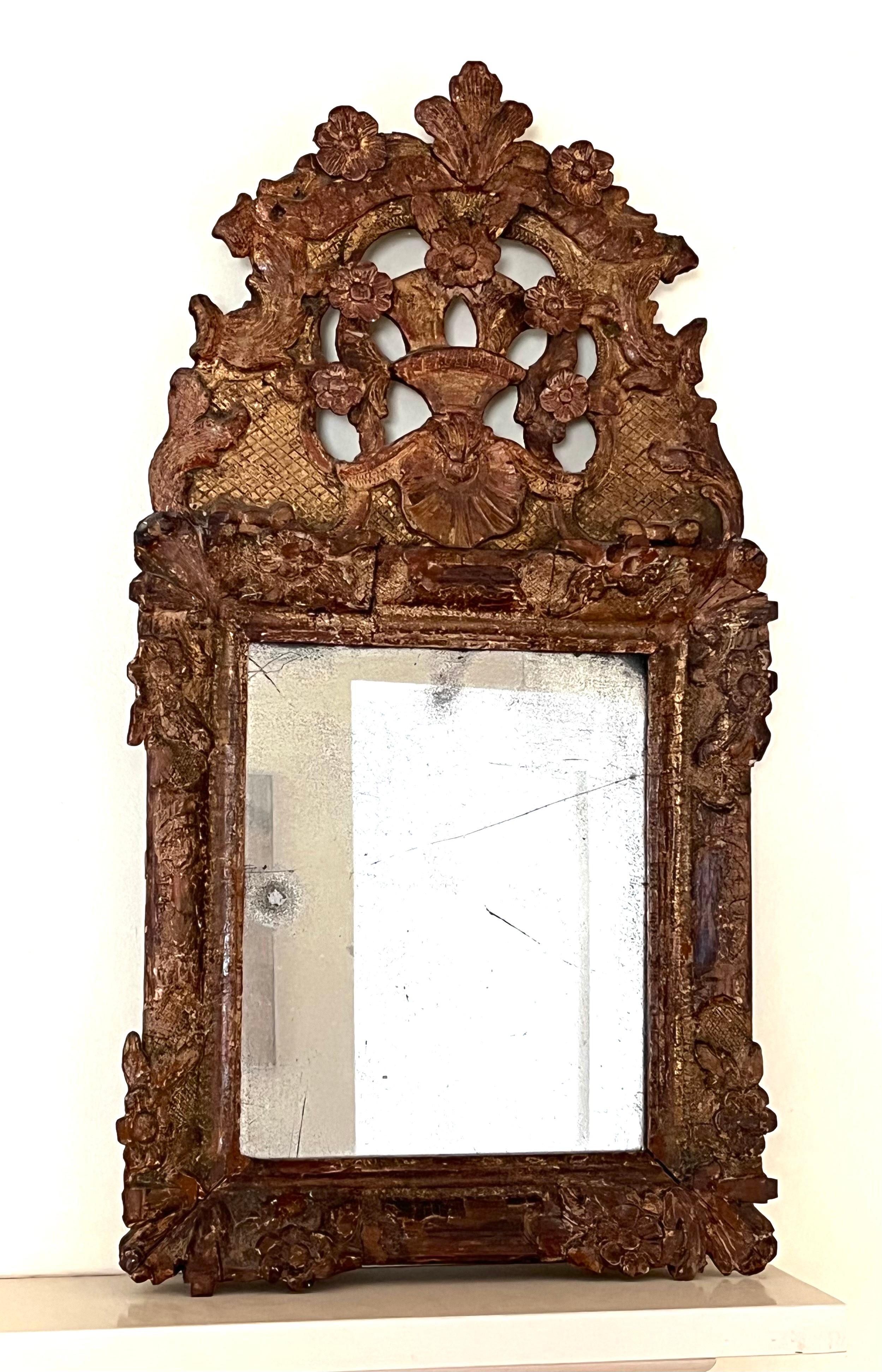 French Regence Period Mirror In Fair Condition In Doylestown, PA