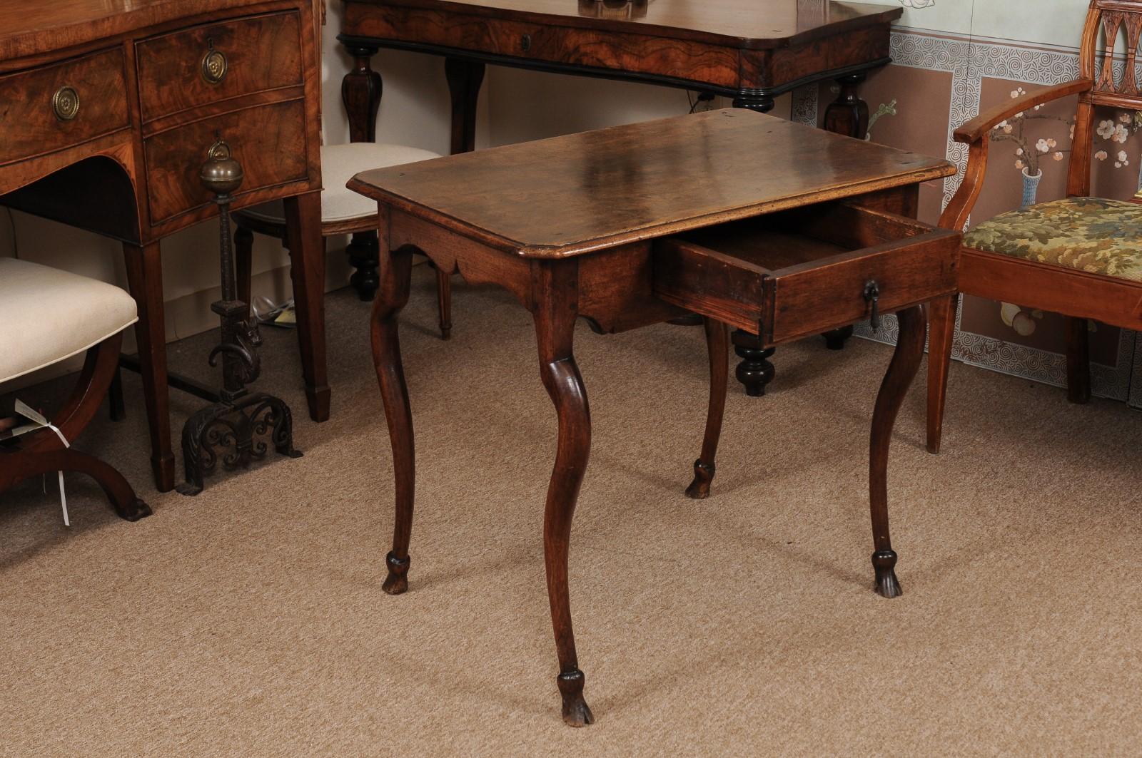 Early 18th Century French Regence Period Walnut Side Table, circa 1720