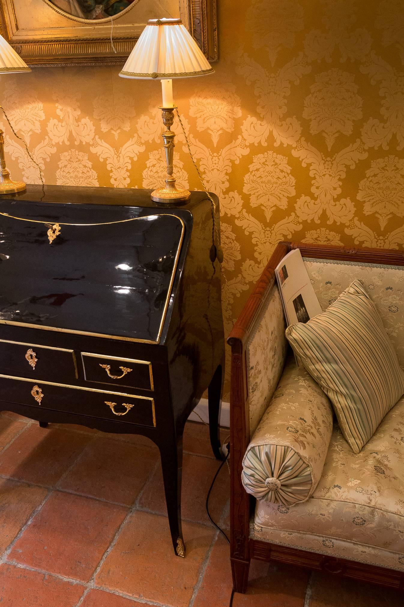 French Regence Period, Black Lacquered Slant-Top Desk, circa 1720 4