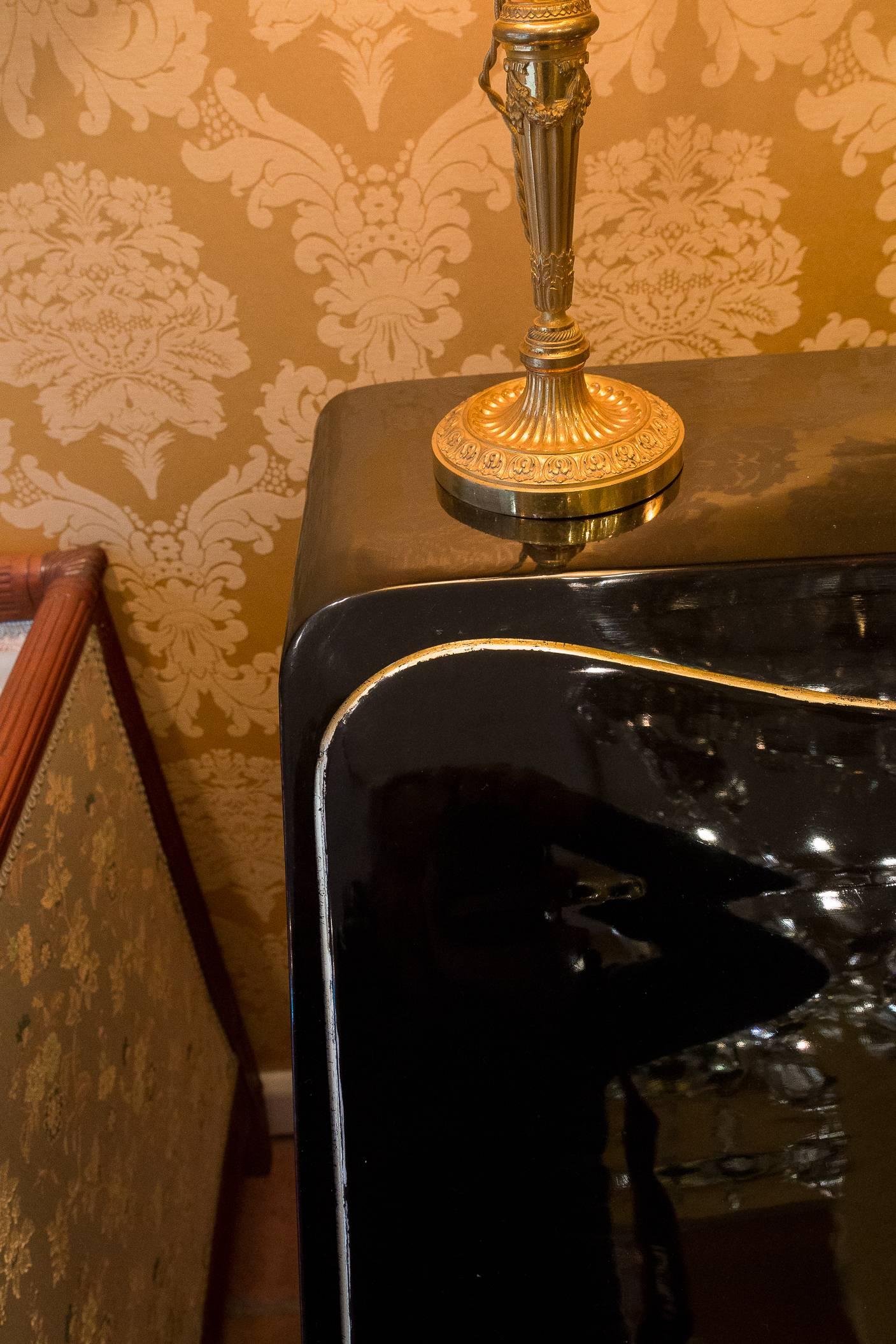 Régence French Regence Period, Black Lacquered Slant-Top Desk, circa 1720