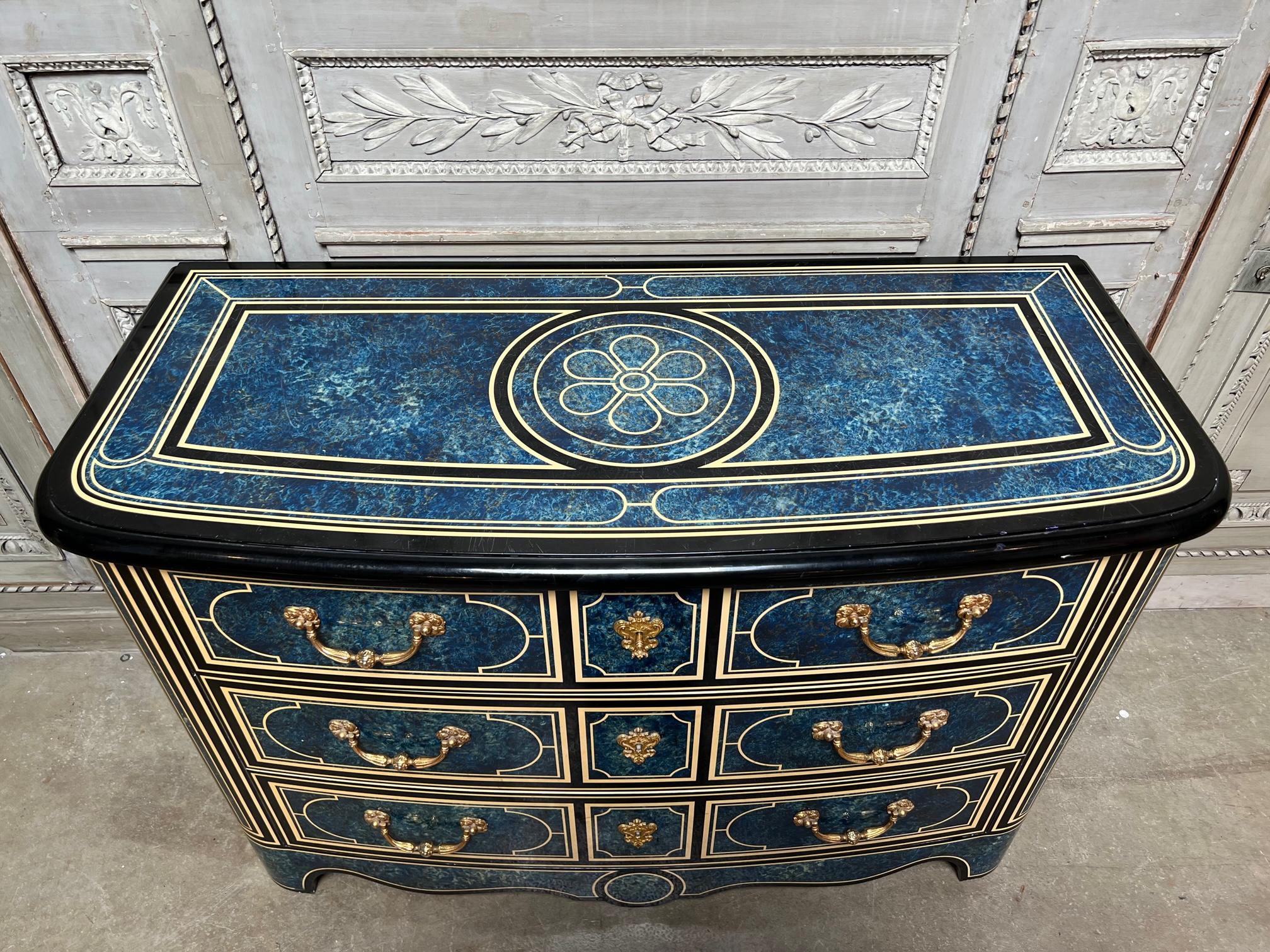 Régence French Regence Style Commode with a Blue, White and Black Lacquered Finish For Sale