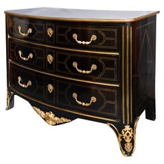 Commode de style Régence française en bois d'ébène