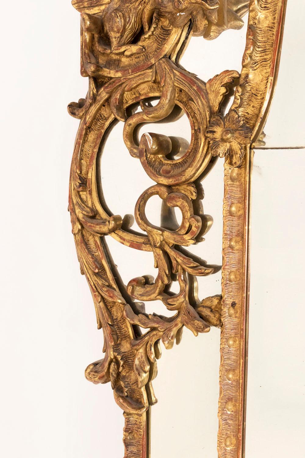 French Regence Style Giltwood Mirror, 18th Century 2