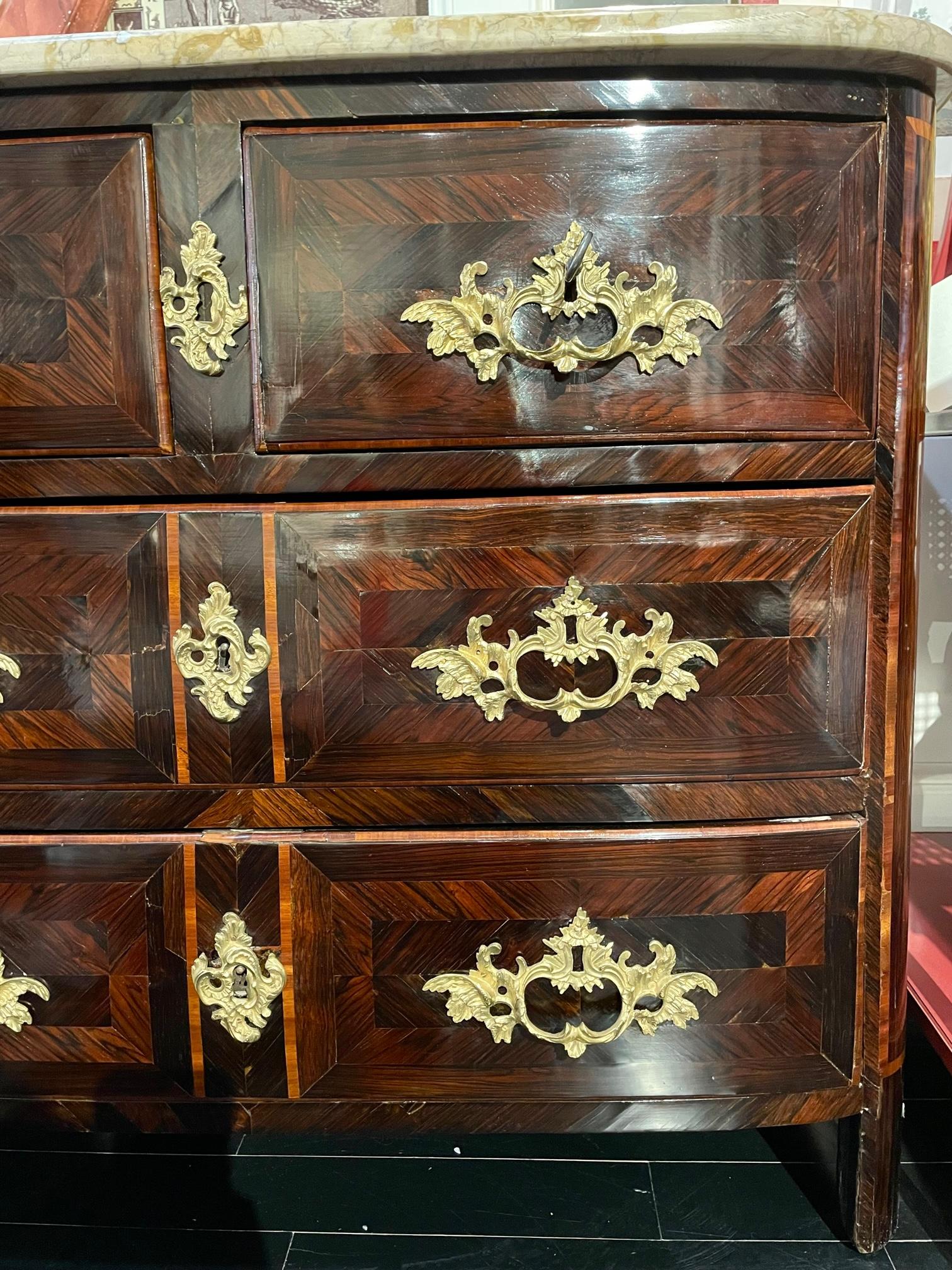 French Régence Style Marquetry Commode Dresser, Marble Top, Bronze Mounts For Sale 7