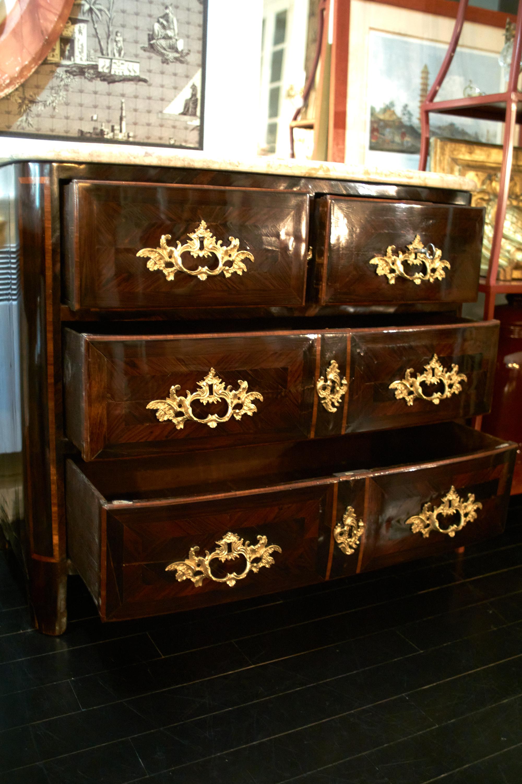 French Régence Style Marquetry Commode Dresser, Marble Top, Bronze Mounts For Sale 11
