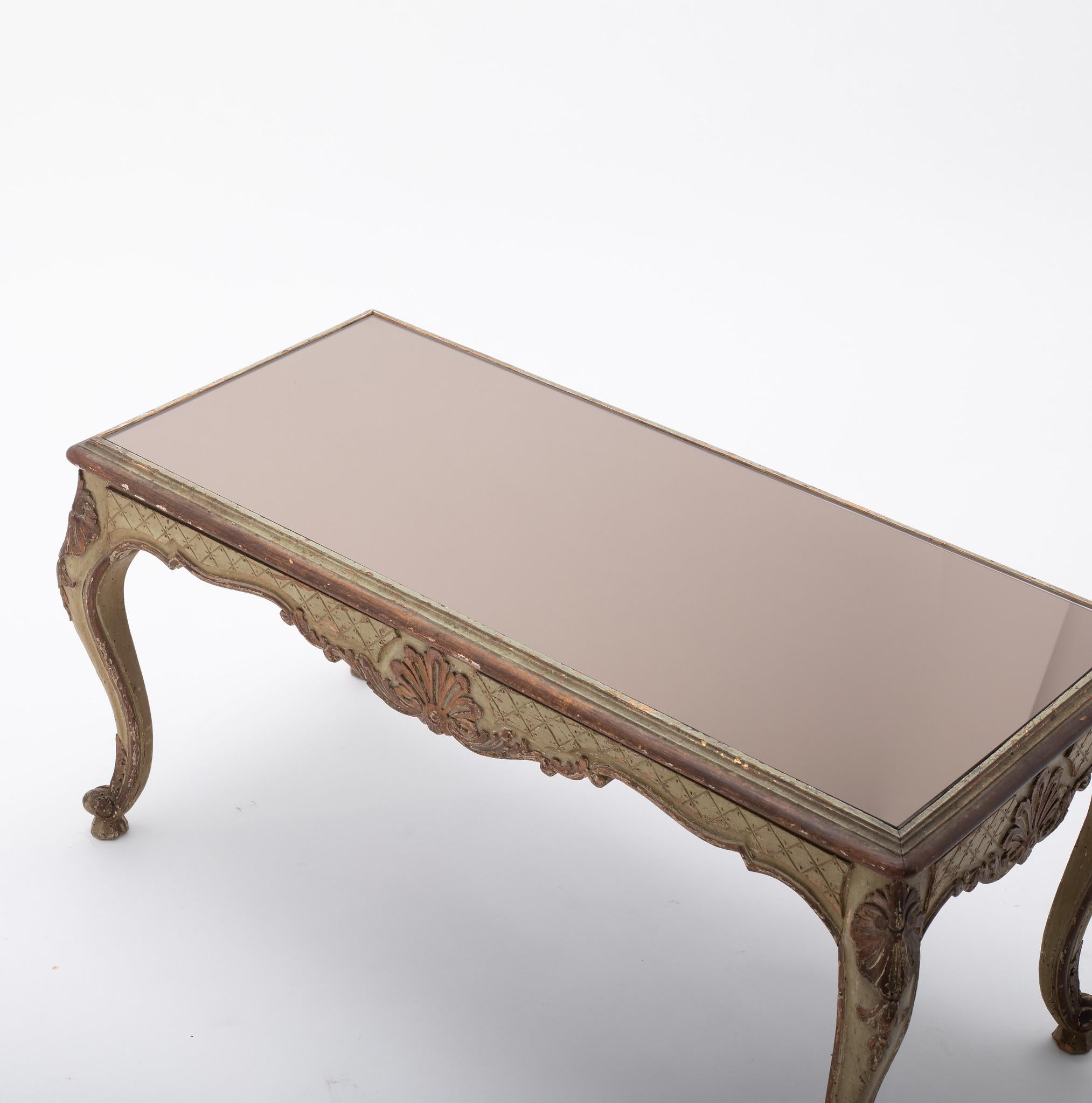Mirror French Régence Style Painted Parcel Gilt Cocktail Table For Sale