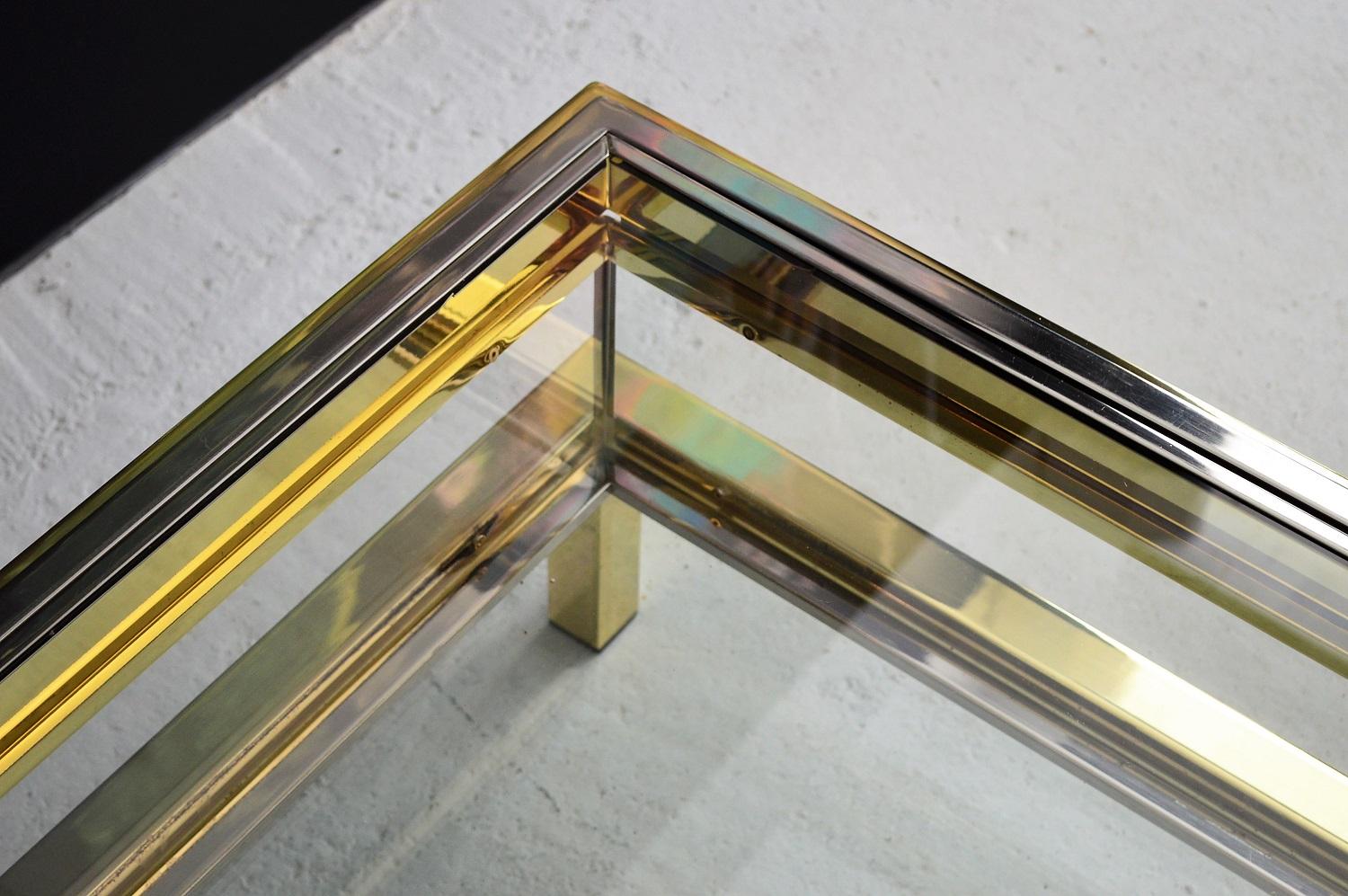 French Regency Brass Coffee Table with Slide-On Showcase by Maison Jansen, 1970s (20. Jahrhundert)