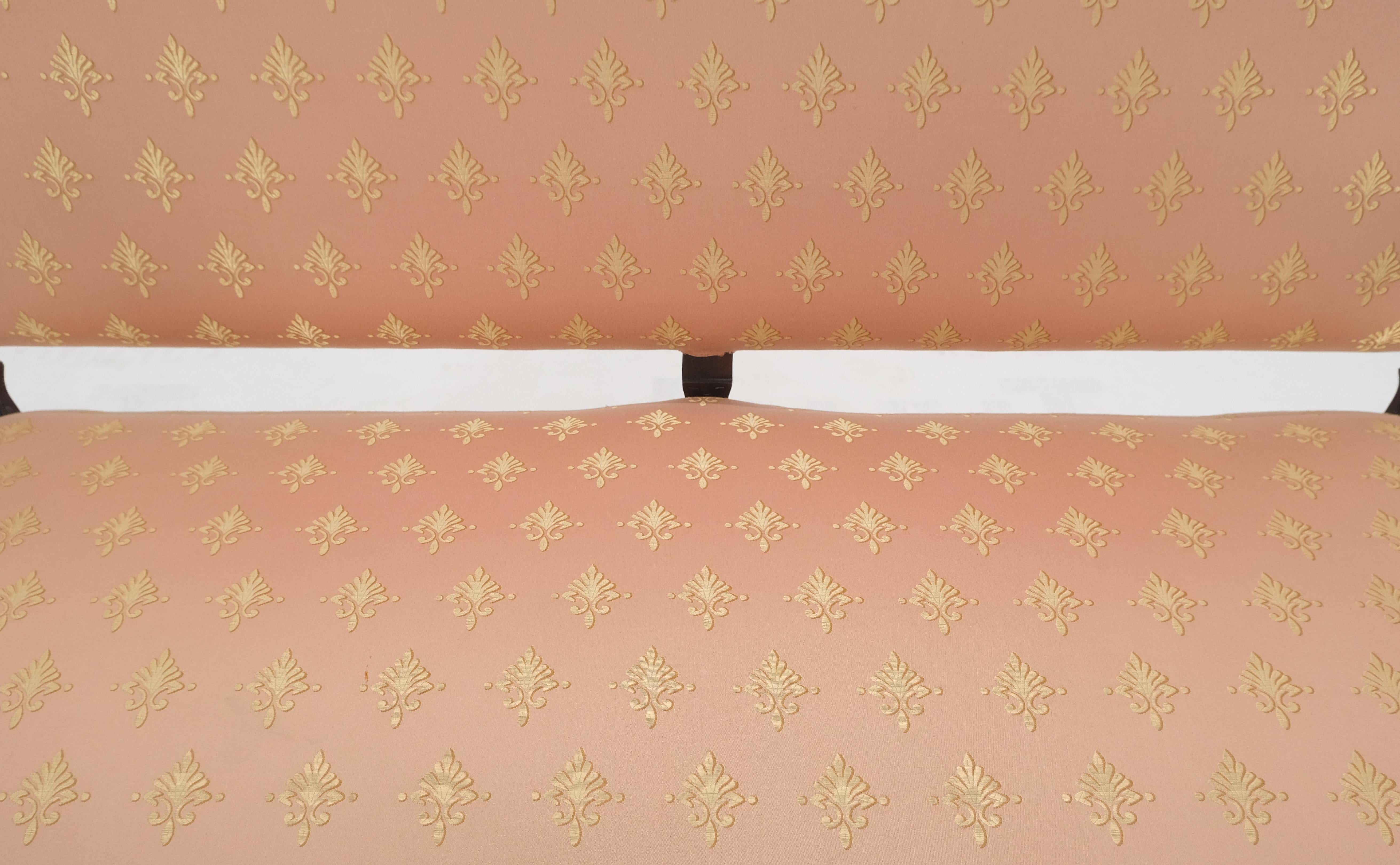 Fauteuil de style Régence française en acajou sculpté en forme de X rembourré et tapissé près de MINT ! en vente 3