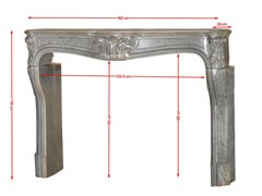 Entourage de cheminée Régence française en pierre Bleu-Grey  Cheminée ancienne
