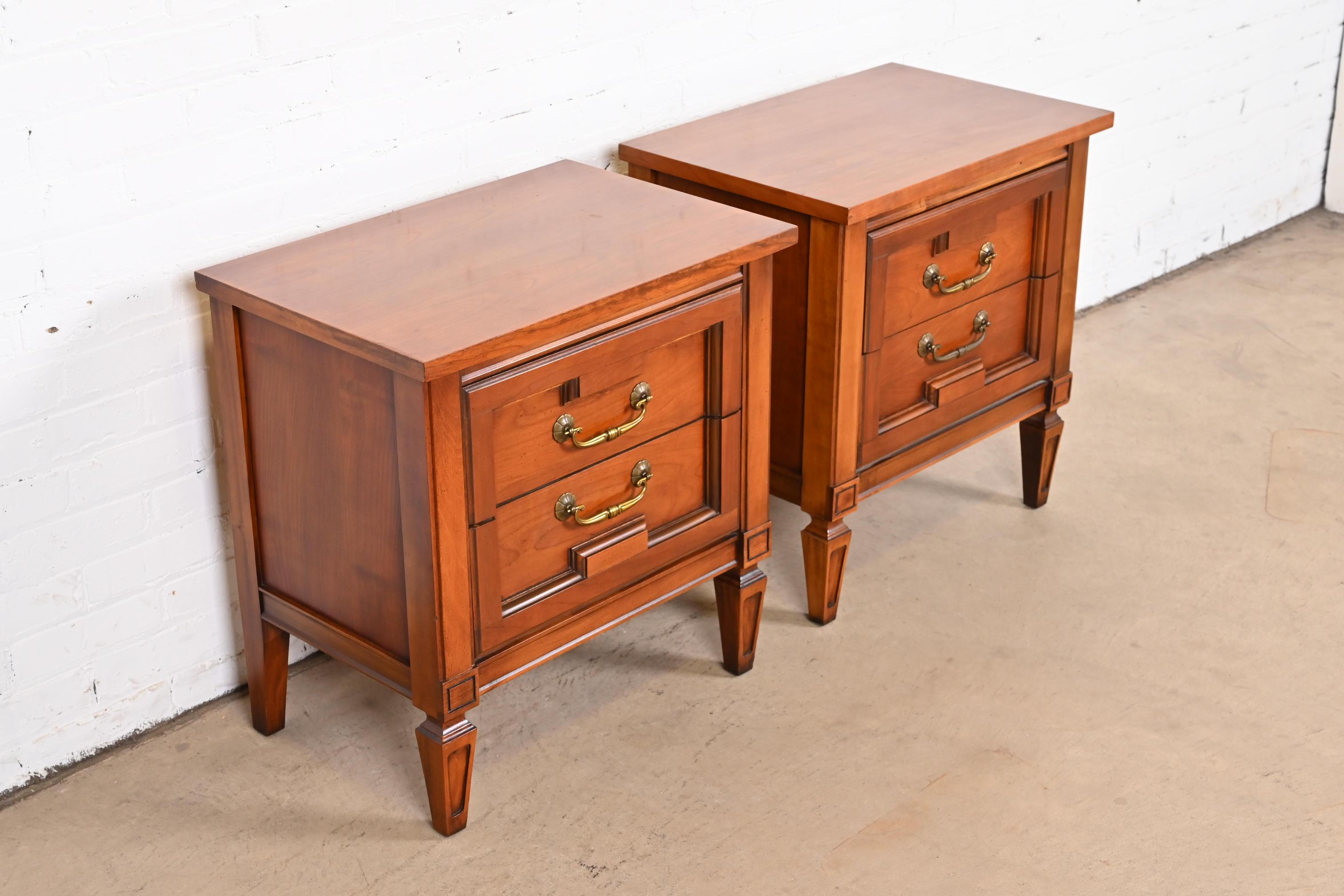 Brass French Regency Louis XVI Fruitwood Nightstands in the Manner of Henredon, Pair For Sale
