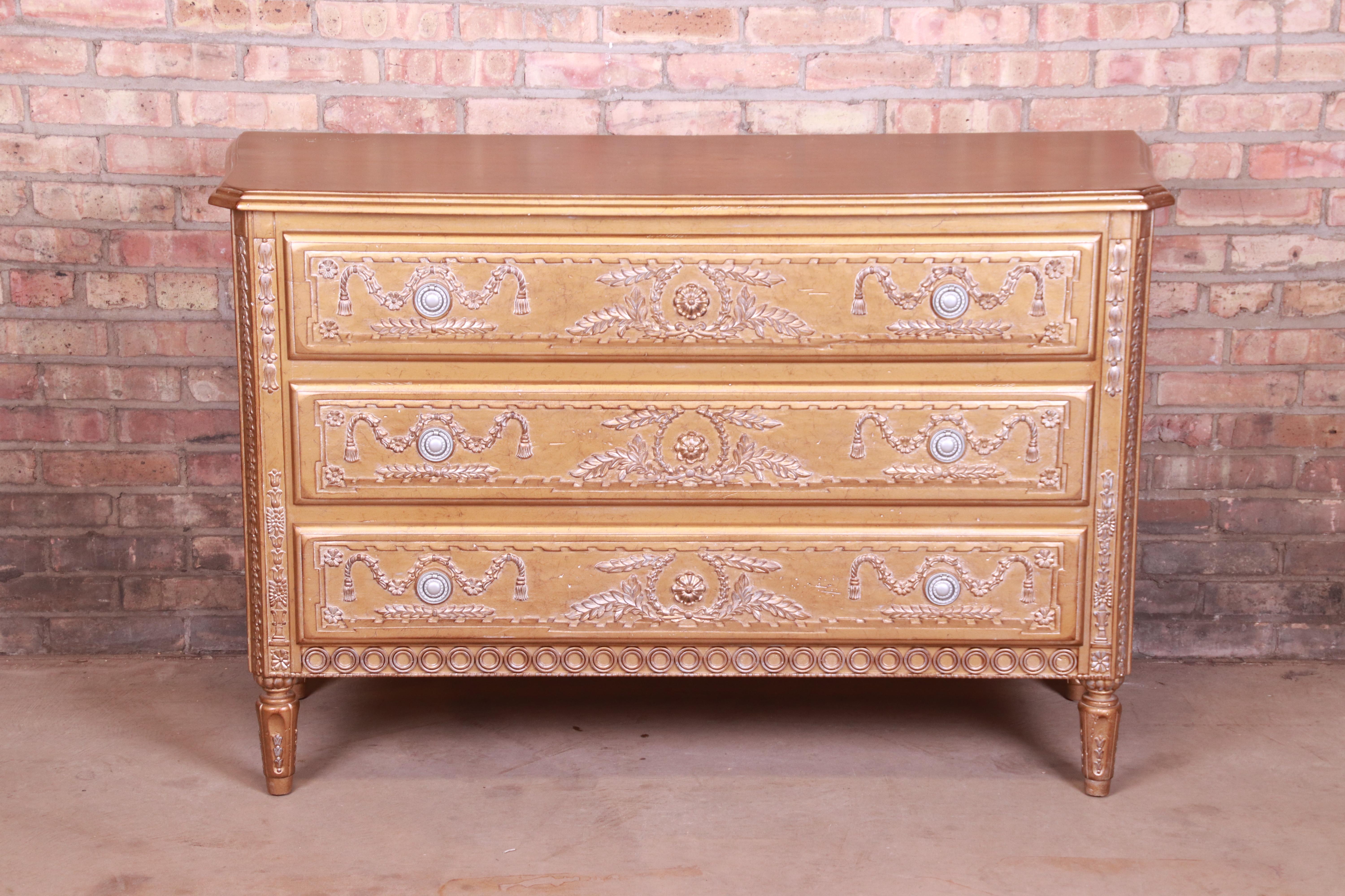 French Regency Louis XVI Gold Gilt Three-Drawer Dresser or Commode In Good Condition For Sale In South Bend, IN