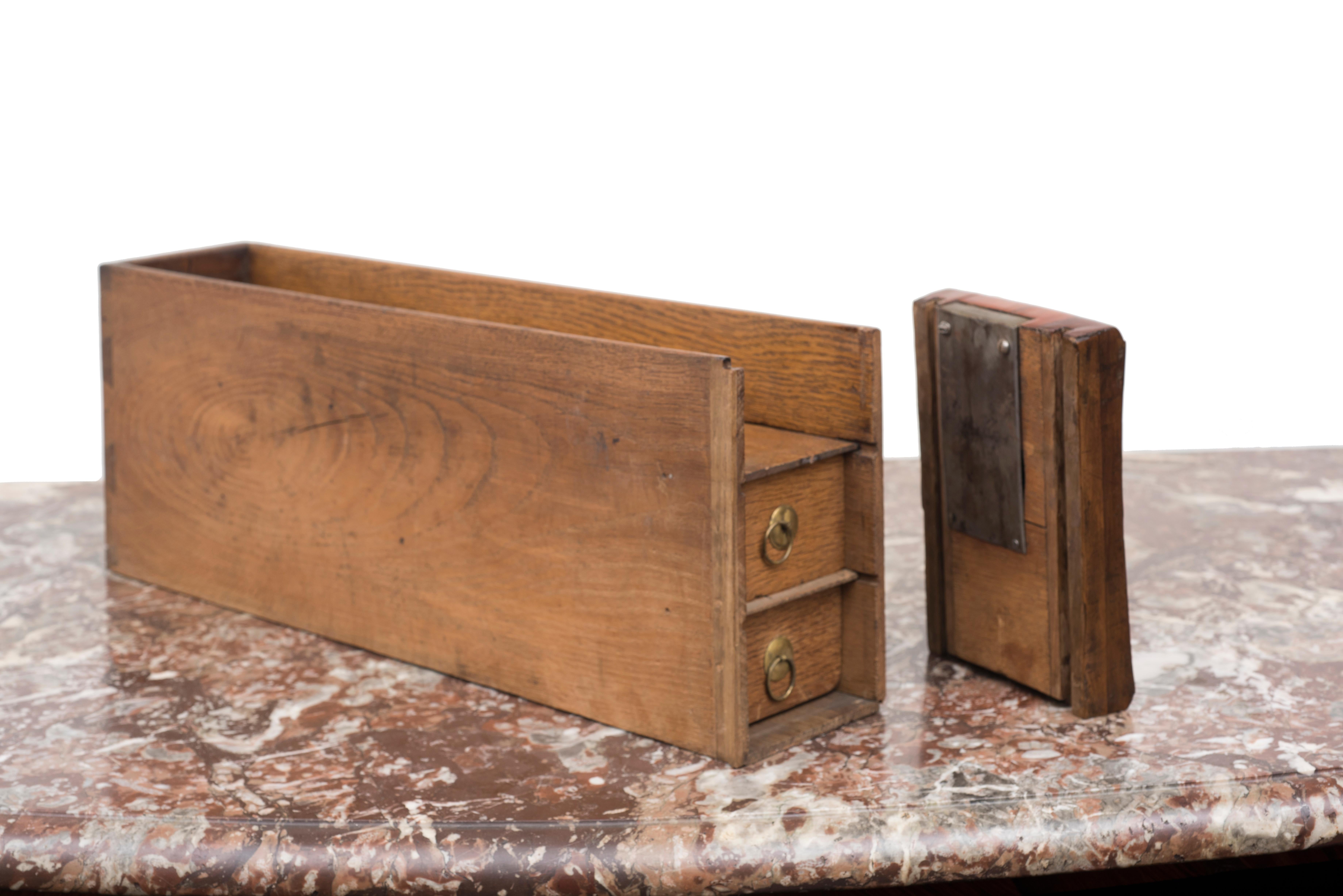 Cassettiera francese Regency in marmo, Italia, XIX secolo in vendita 1
