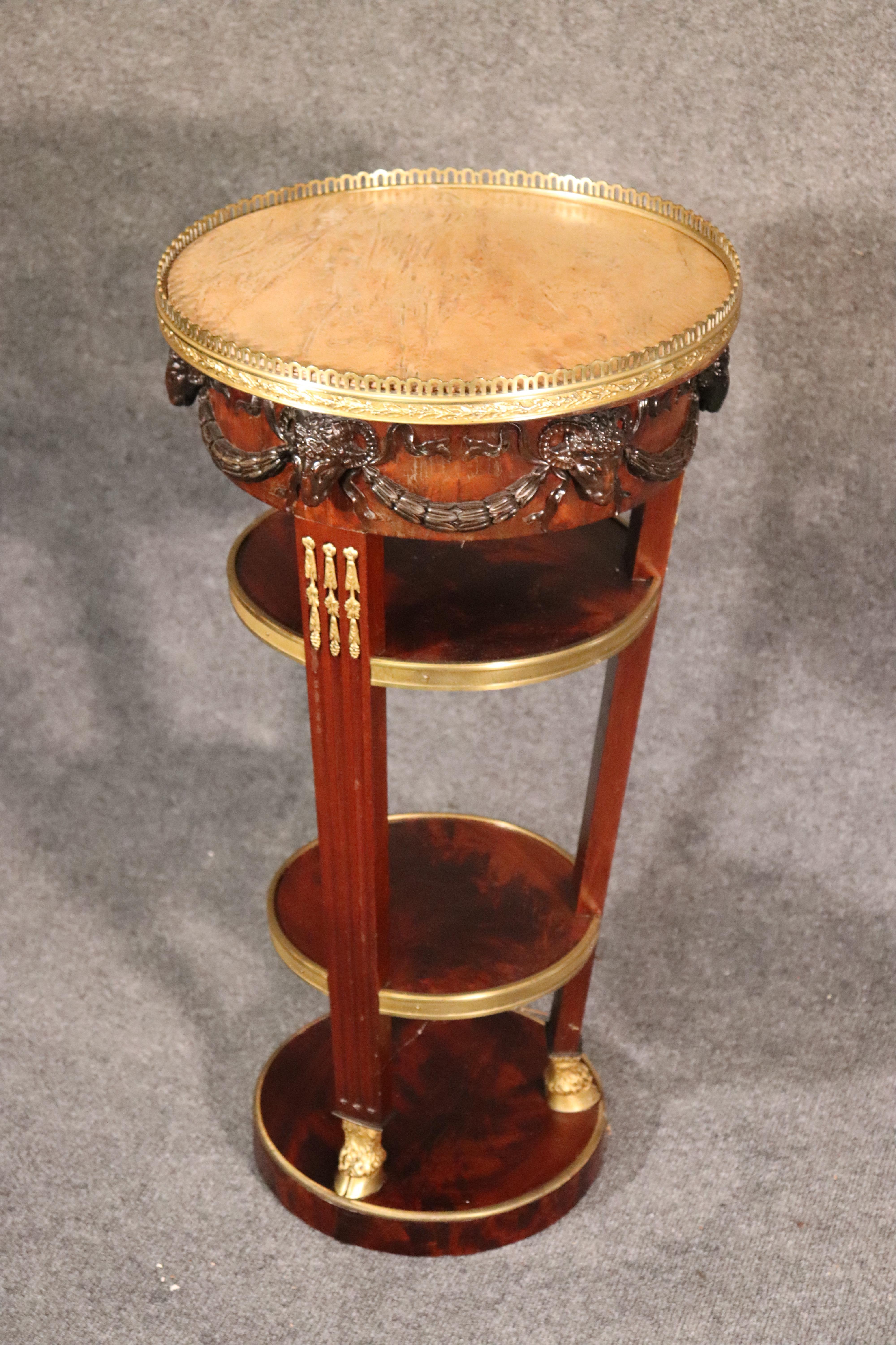 French Regency Rams Head Carved Walnut Marble and Brass End Table, circa 1890 4