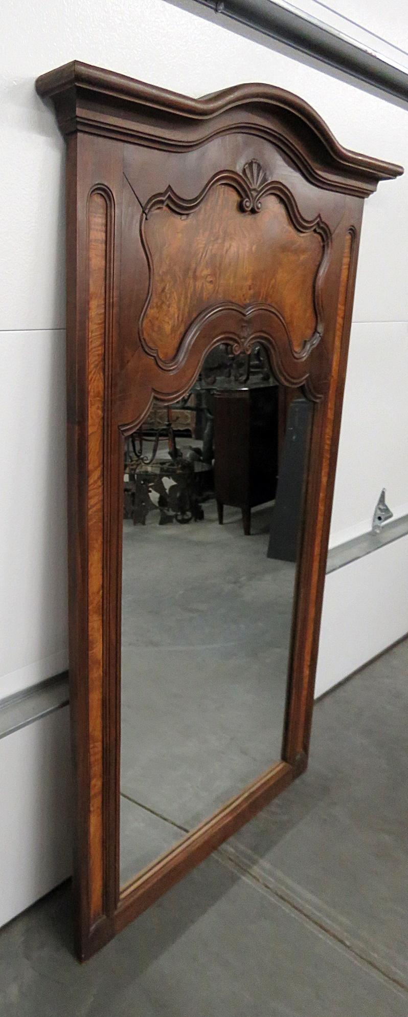 French Regency Style Accent Mirror For Sale 2