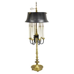 Lampada da scrivania Bouillotte a candelabro alto in ottone della Reggenza francese con paralume in metallo color talpa