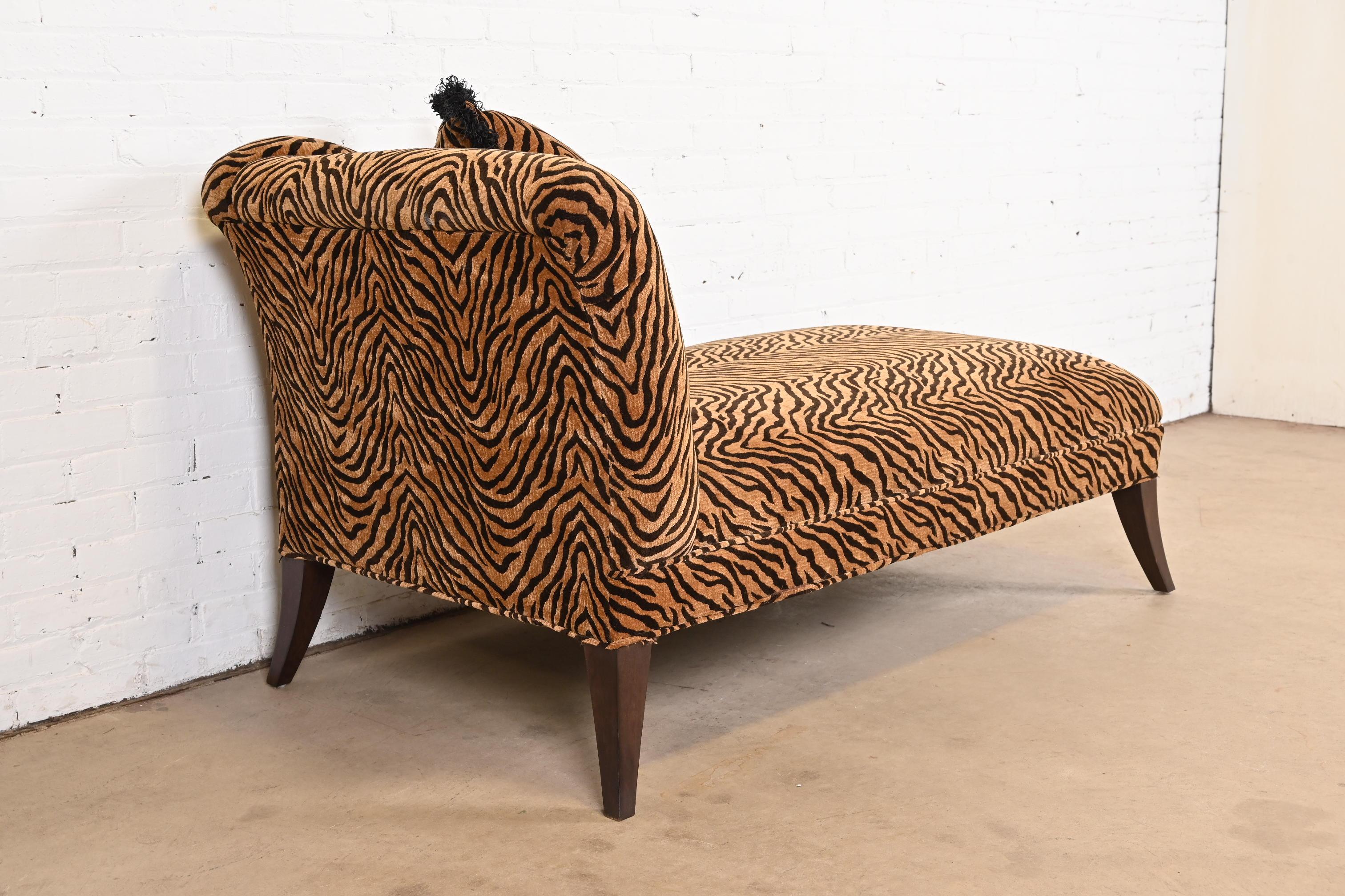 French Regency Tiger Print Upholstered Chaise Lounge In Good Condition For Sale In South Bend, IN