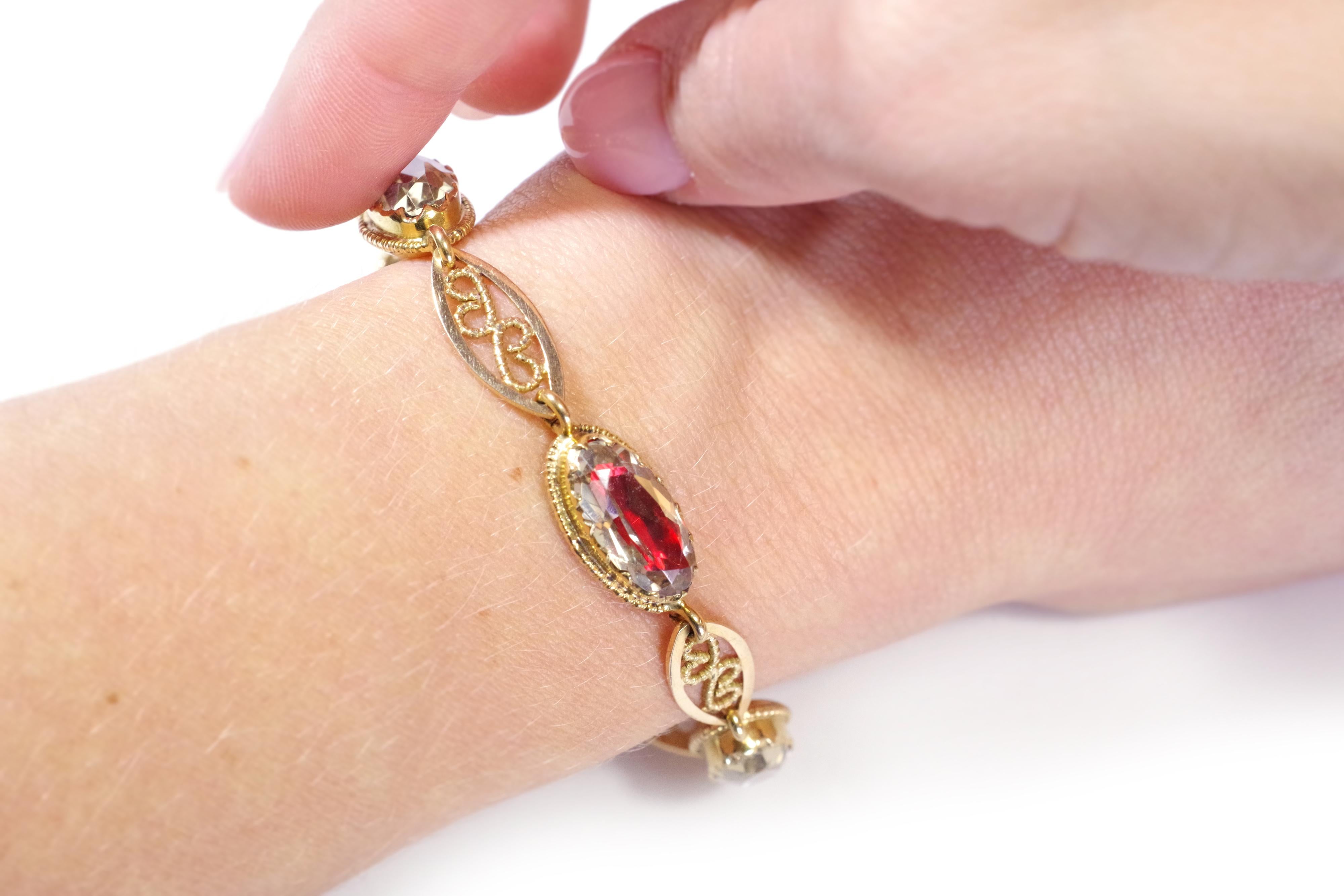 Oval Cut French Regional Citrine Bracelet in Yellow Gold 18 Karats For Sale