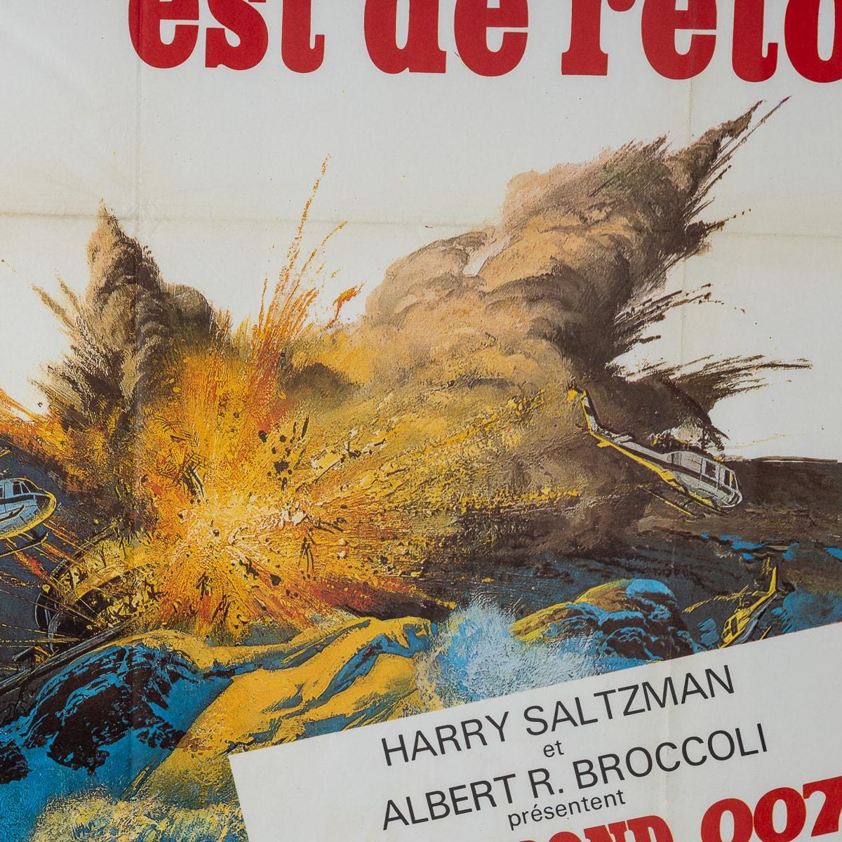 French Release James Bond 007 'On Her Majesty's Secret Service' Poster c.1969 For Sale 5