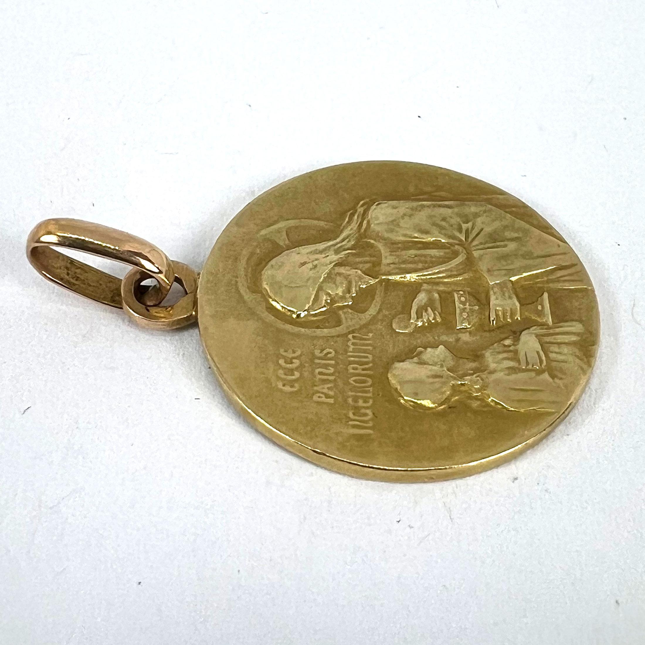Ciondolo religioso francese con medaglia in oro giallo 18 carati raffigurante Gesù Cristo e la sua Santa Comunione in vendita 10
