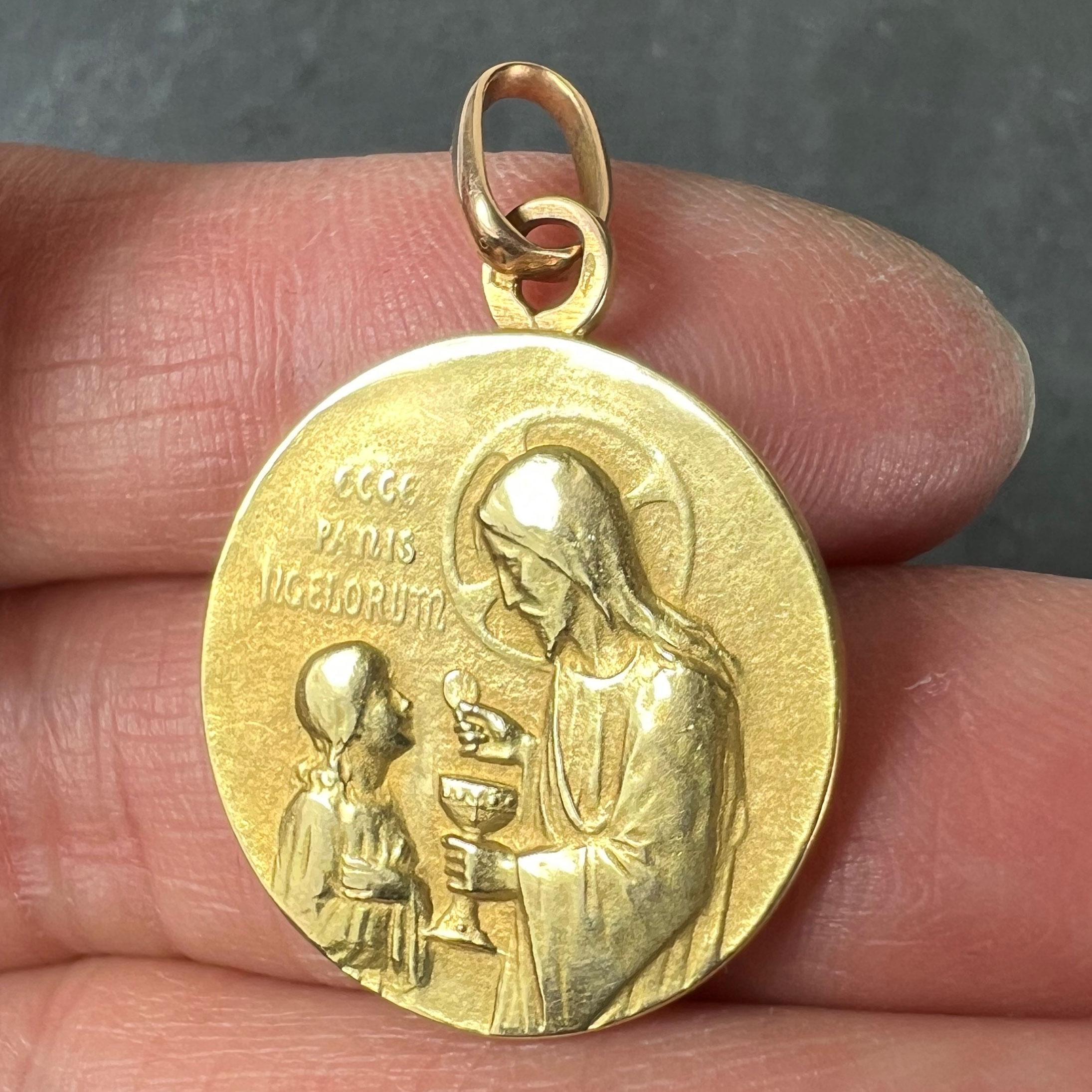 Ciondolo religioso francese con medaglia in oro giallo 18 carati raffigurante Gesù Cristo e la sua Santa Comunione in vendita 2