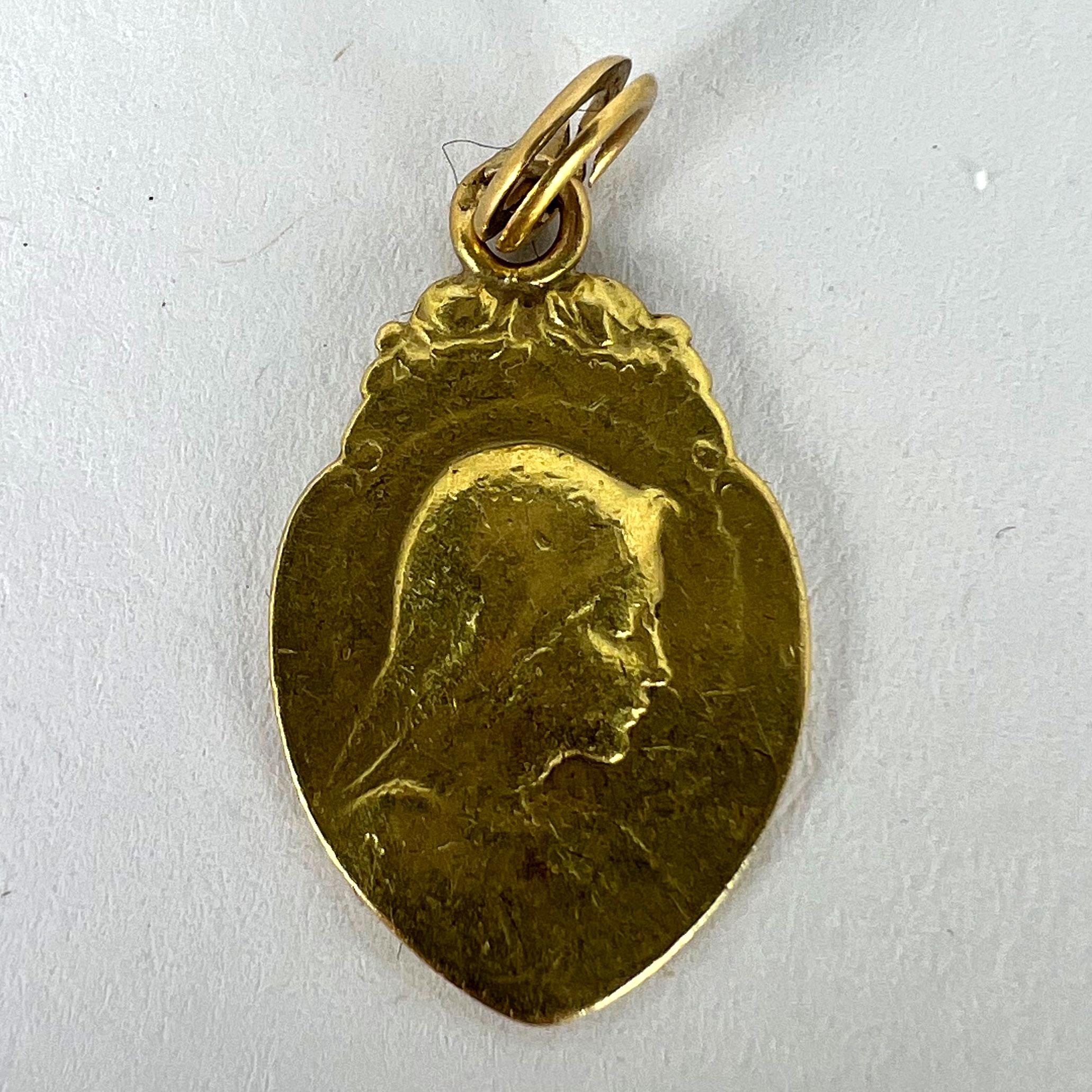 French Religious Virgin Mary 18K Yellow Gold Medal Pendant For Sale 7